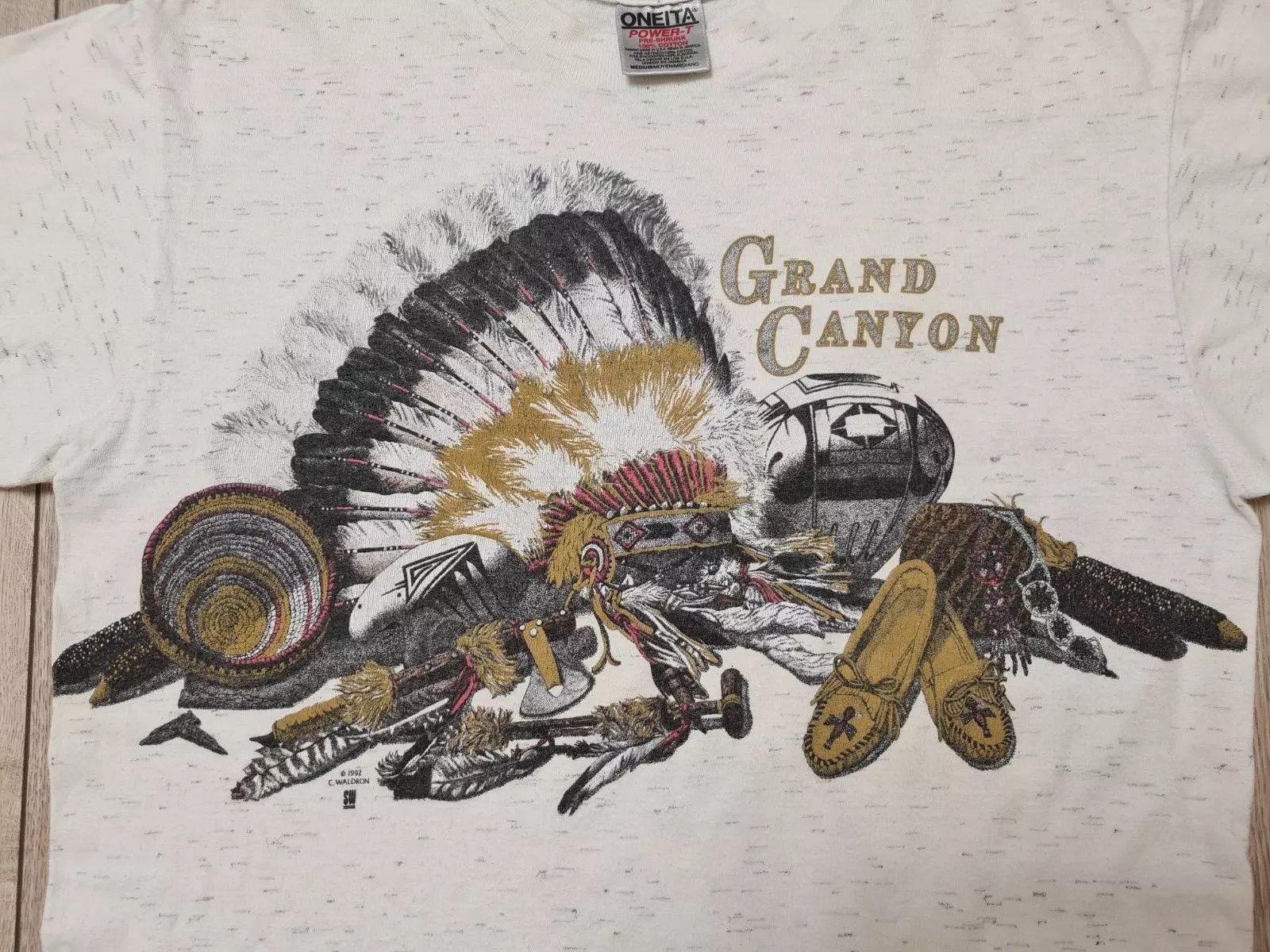 Vintage GRAND CANYON VINTAGE 1992 RETRO MEN'S T-SHIRT WHITE COTTON Size US M / EU 48-50 / 2 - 4 Thumbnail