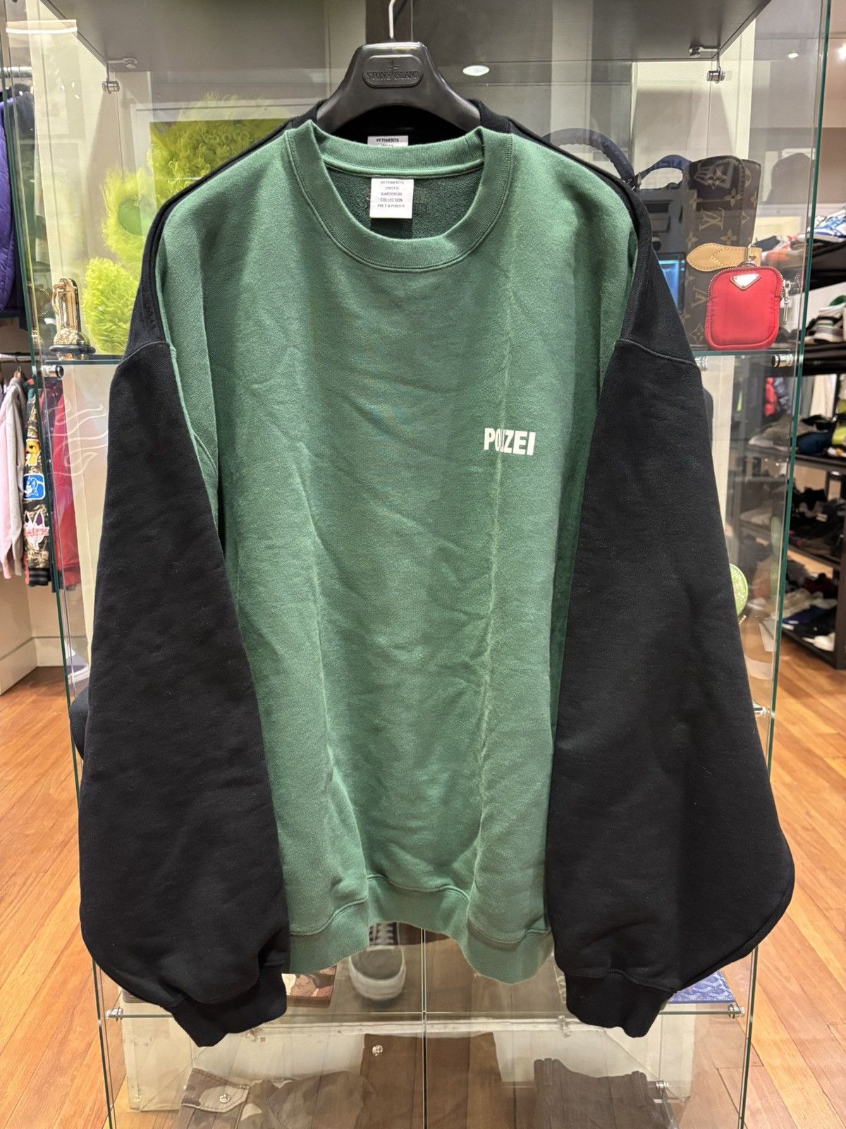 Vetements Vetements Polizei Double Crewneck Size US L / EU 52-54 / 3 - 1 Thumbnail