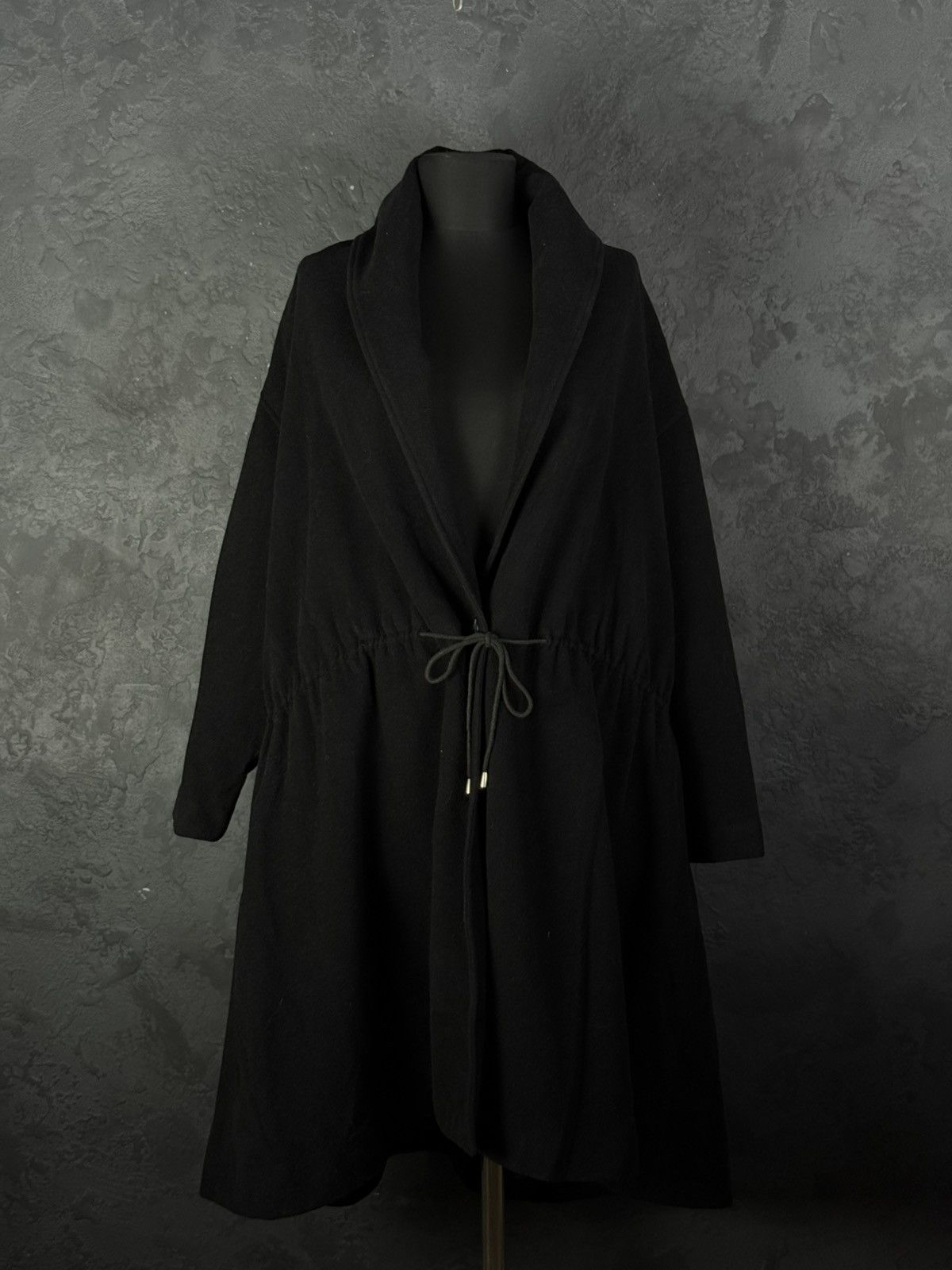 Ann Demeulemeester Ann Demeulemeester Black 100% Wool Oversized Coat Cardigan Size XS / US 0-2 / IT 36-38 - 2 Thumbnail