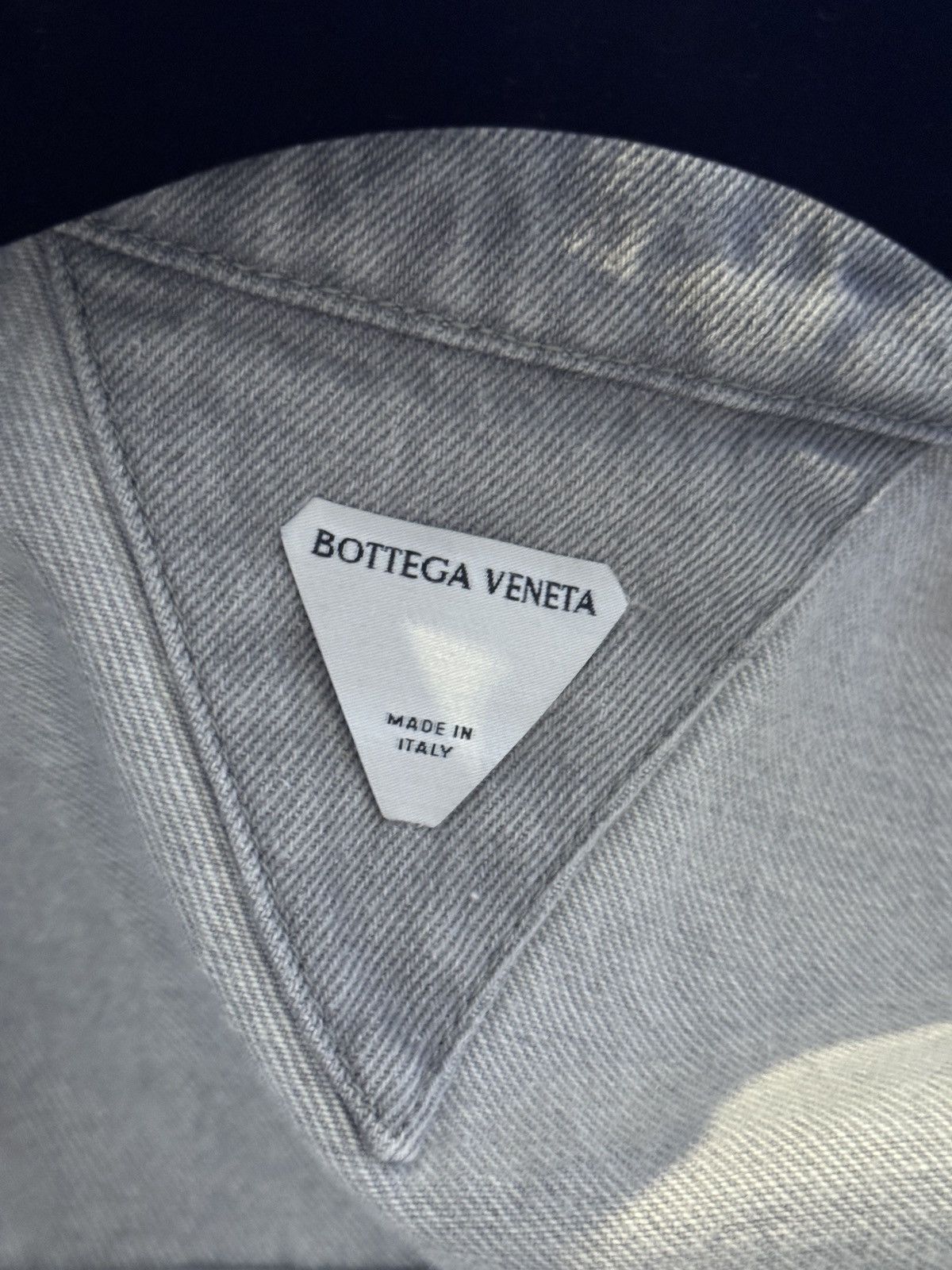 Bottega Veneta Bottega Veneta Washed Denim Shirt Brand New Size US S / EU 44-46 / 1 - 15 Thumbnail