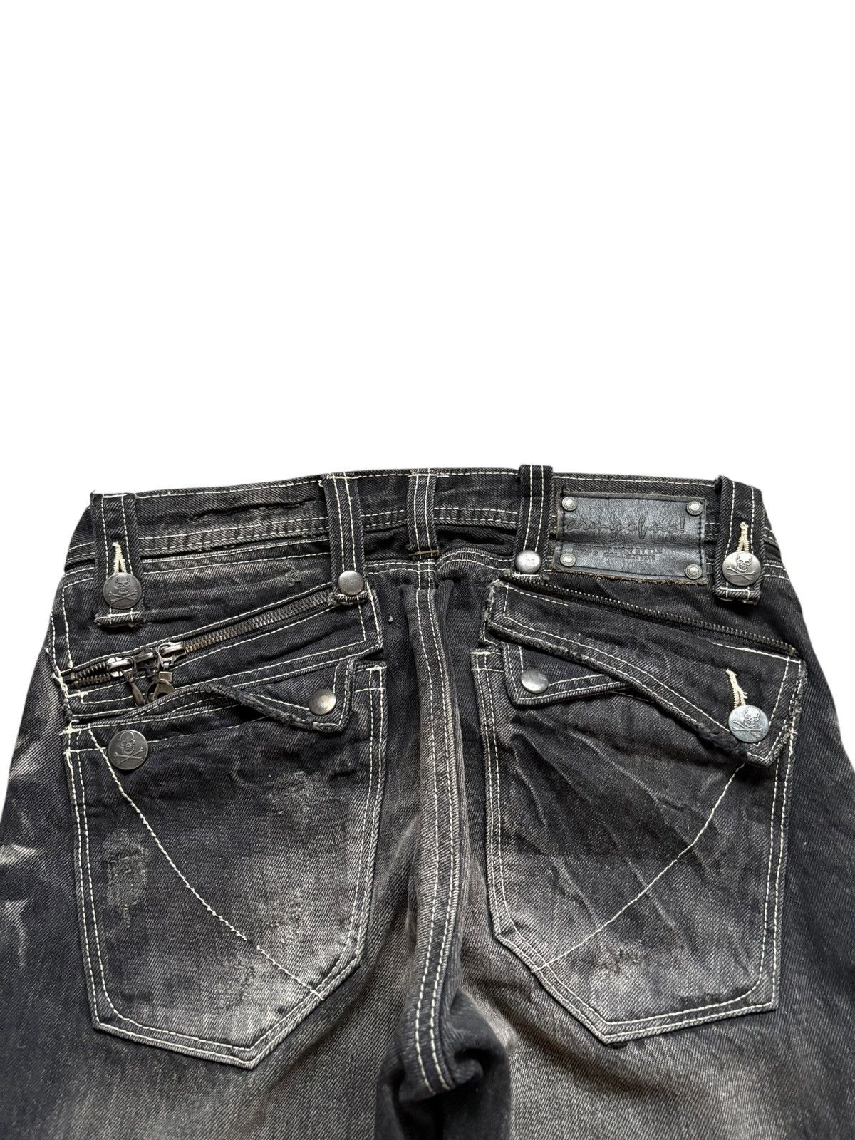 Japanese Brand × Seditionaries Vintage Japanese Brand Faded Mud Wash Skull Rip Loose Jeans Size US 31 - 8 Thumbnail