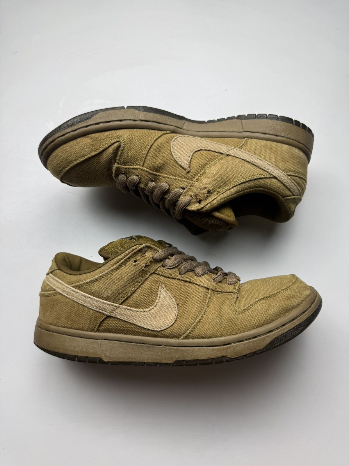 Nike SB 2005 Nike Dunk Low Pro SB Sandalwood Size US 9 / EU 42 - 1 Thumbnail