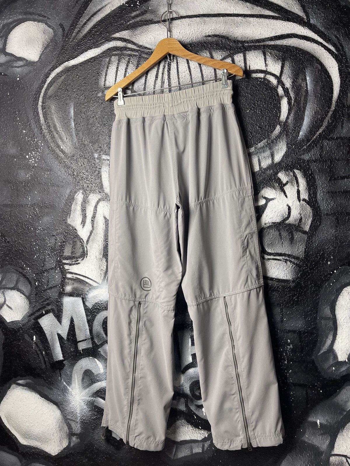 Nike Nike Y2K Vintage Sport Wide Parachute Pants Men’s Size Small Size US 30 / EU 46 - 2 Thumbnail