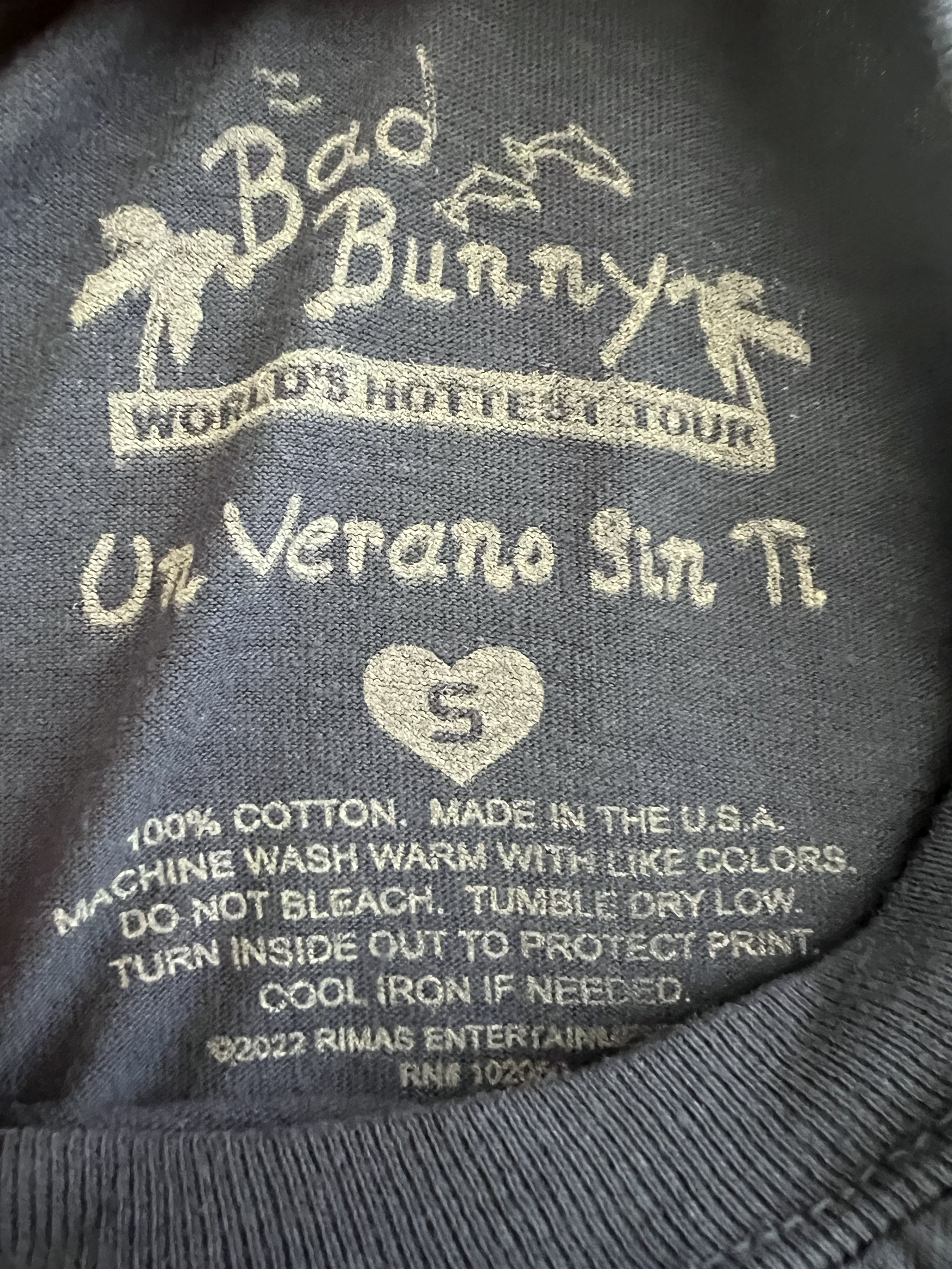 Band Tees Bad Bunny I Love Texas Tour T-shirt Blue NWOT Size Small Size S / US 4 / IT 40 - 4 Thumbnail