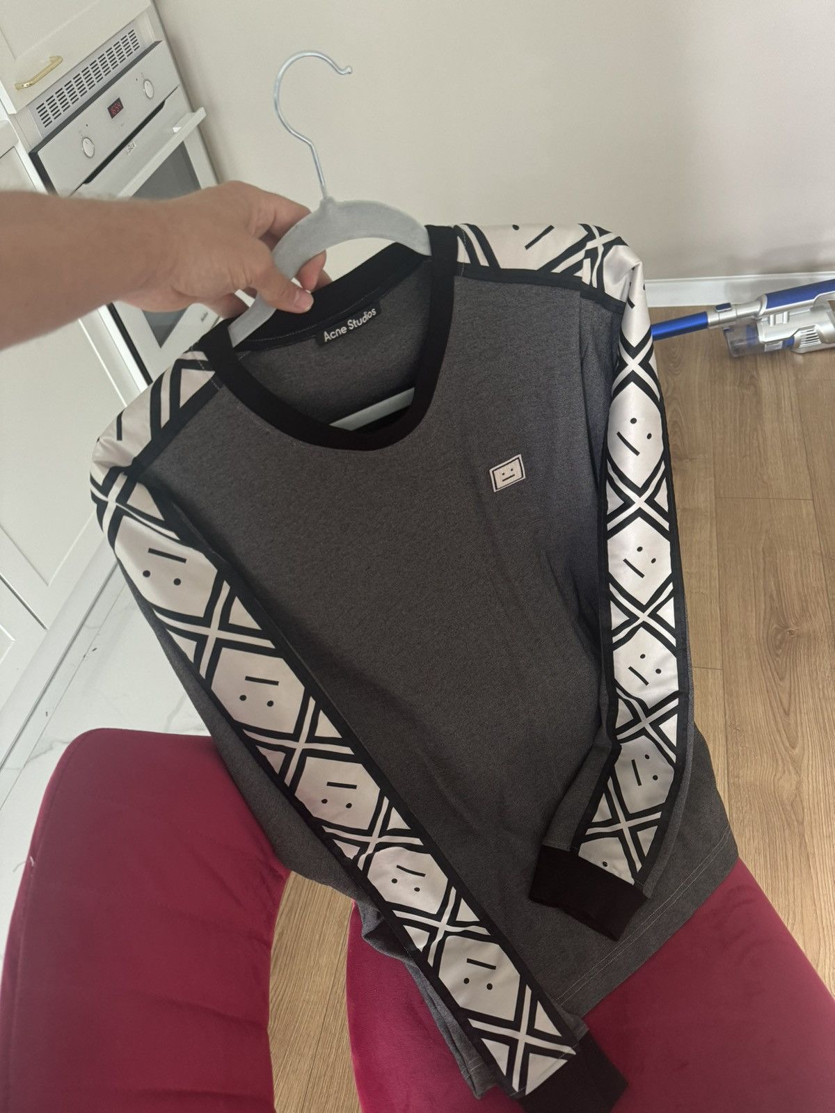 Acne Studios Acne Studios face grey sweatshirt Size US M / EU 48-50 / 2 - 1 Thumbnail
