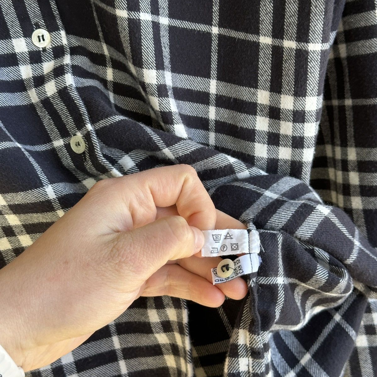 Burberry Vintage Burberry London Flannel Nova Check Shirt Button Up M Size M / US 6-8 / IT 42-44 - 11 Thumbnail