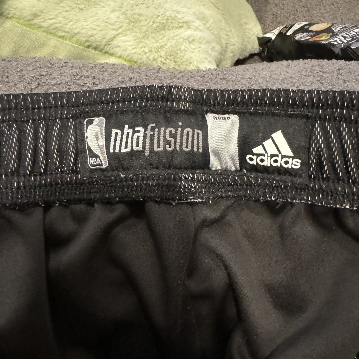 Adidas × NBA × Vintage Golden State Warriors Team Issued Authentic Warm-Up Shorts Size US XL / EU 56 / 4 - 3 Thumbnail