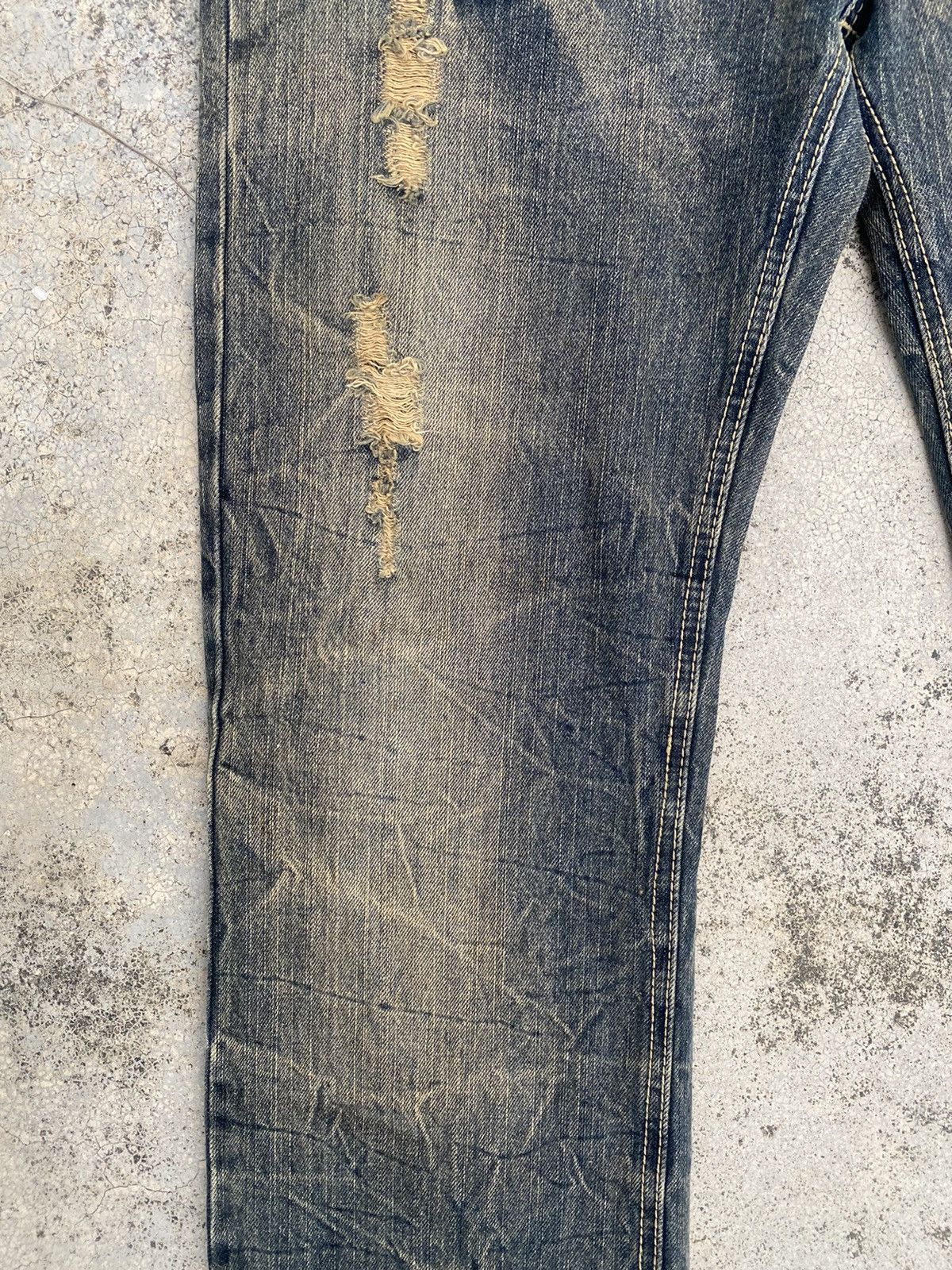 If Six Was Nine × Japanese Brand × Tornado Mart Edwin Distressed Mud Washed Studed Jeans Size US 35 - 8 Thumbnail