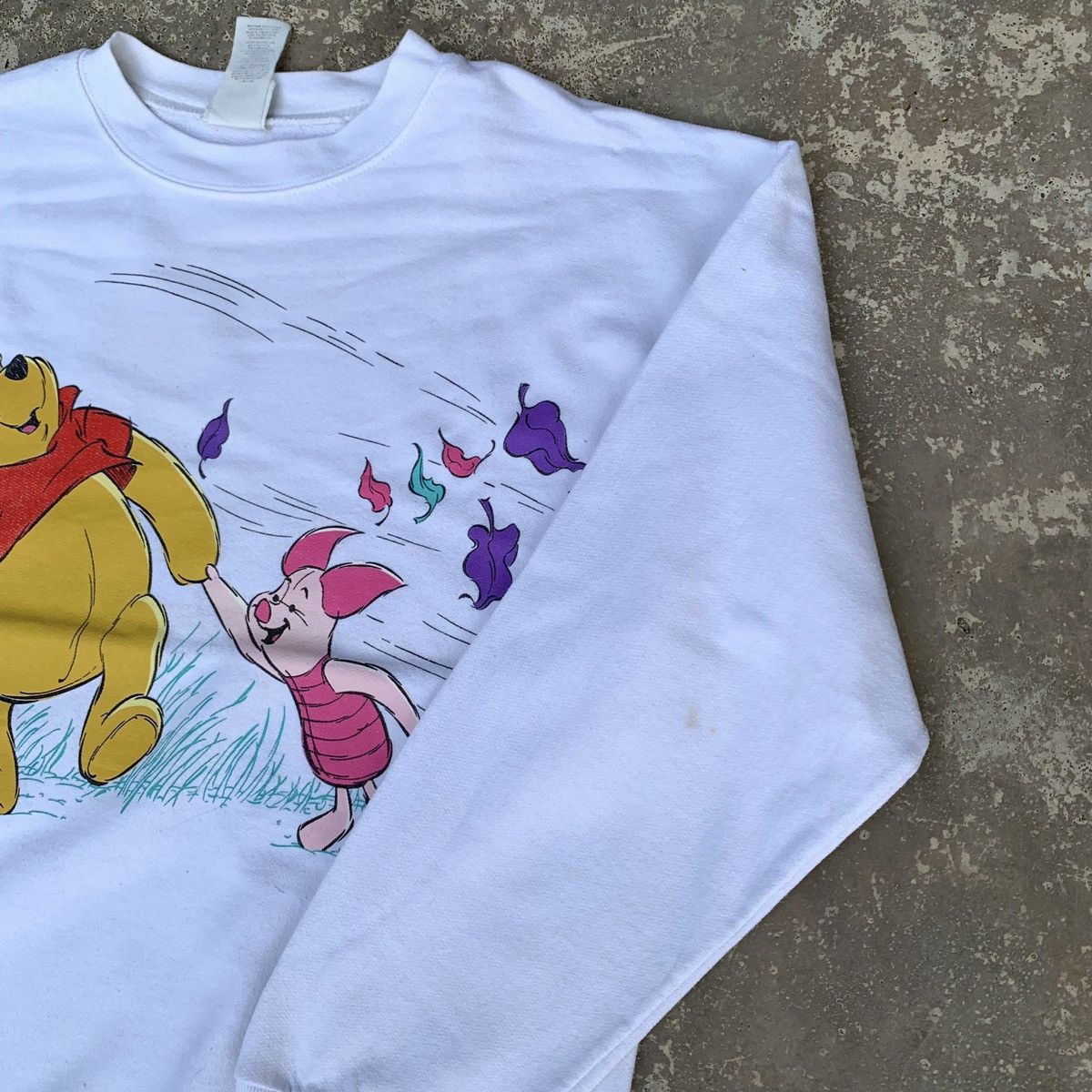 Disney Vintage 90s Pooh Disney Crewneck Big Logo Size US S / EU 44-46 / 1 - 5 Thumbnail