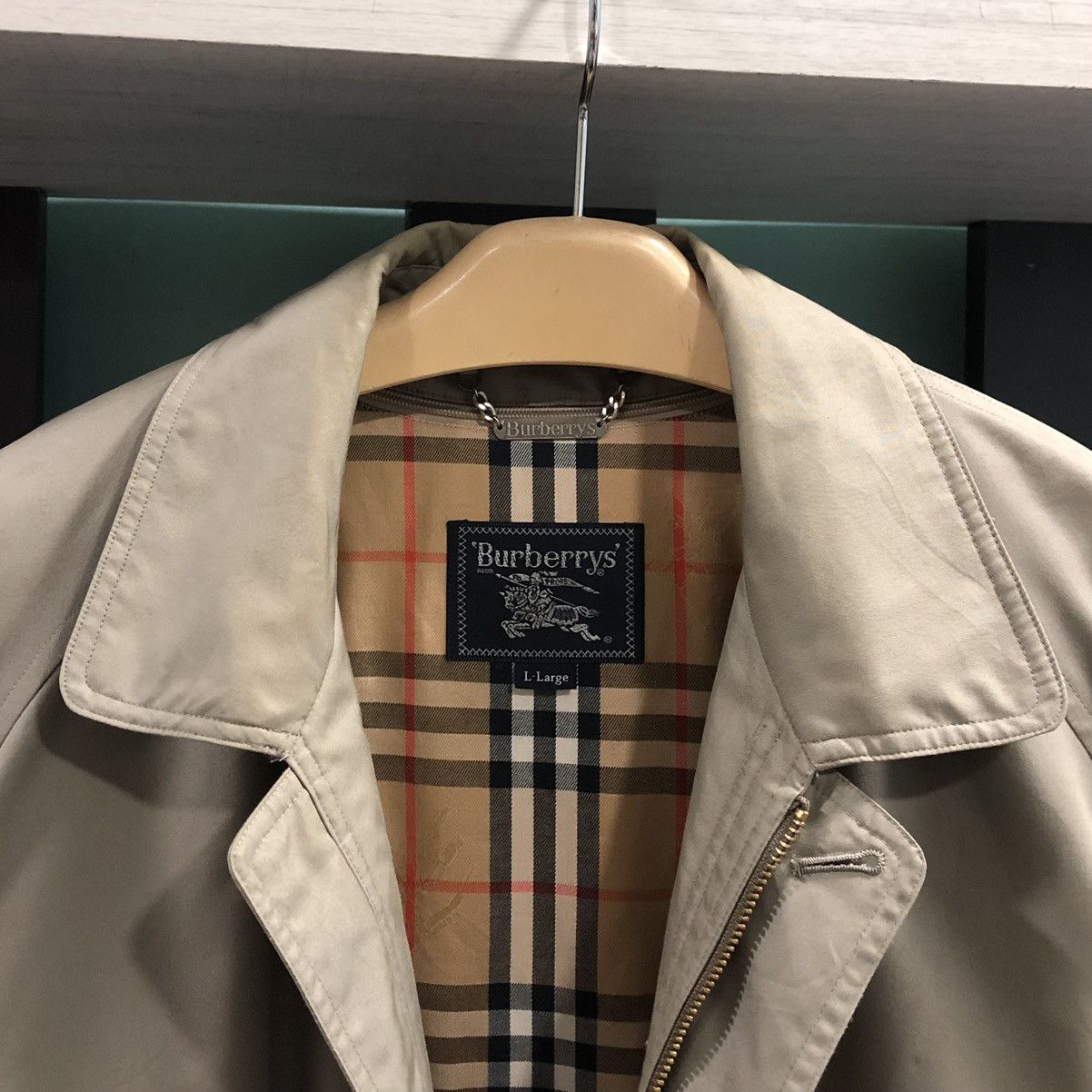 Burberry VTG Burberry London Lined Feathers Novacheck Puffer Jacket Size US L / EU 52-54 / 3 - 7 Thumbnail