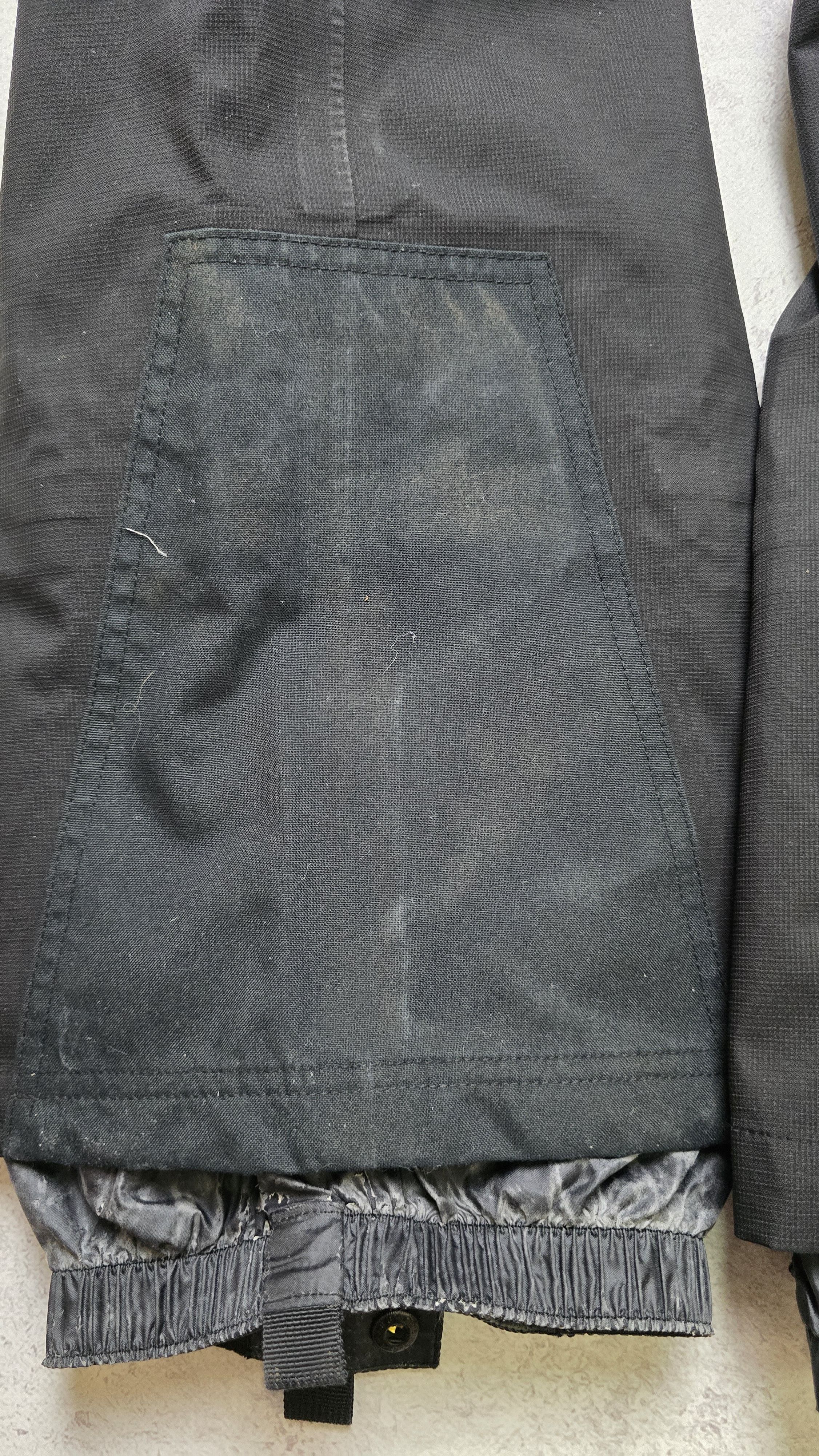 Mountain Hardwear Gore-Tex XCR Ski Pants Black Men’s L Winter Snow Waterproof Size US 36 / EU 52 - 7 Thumbnail