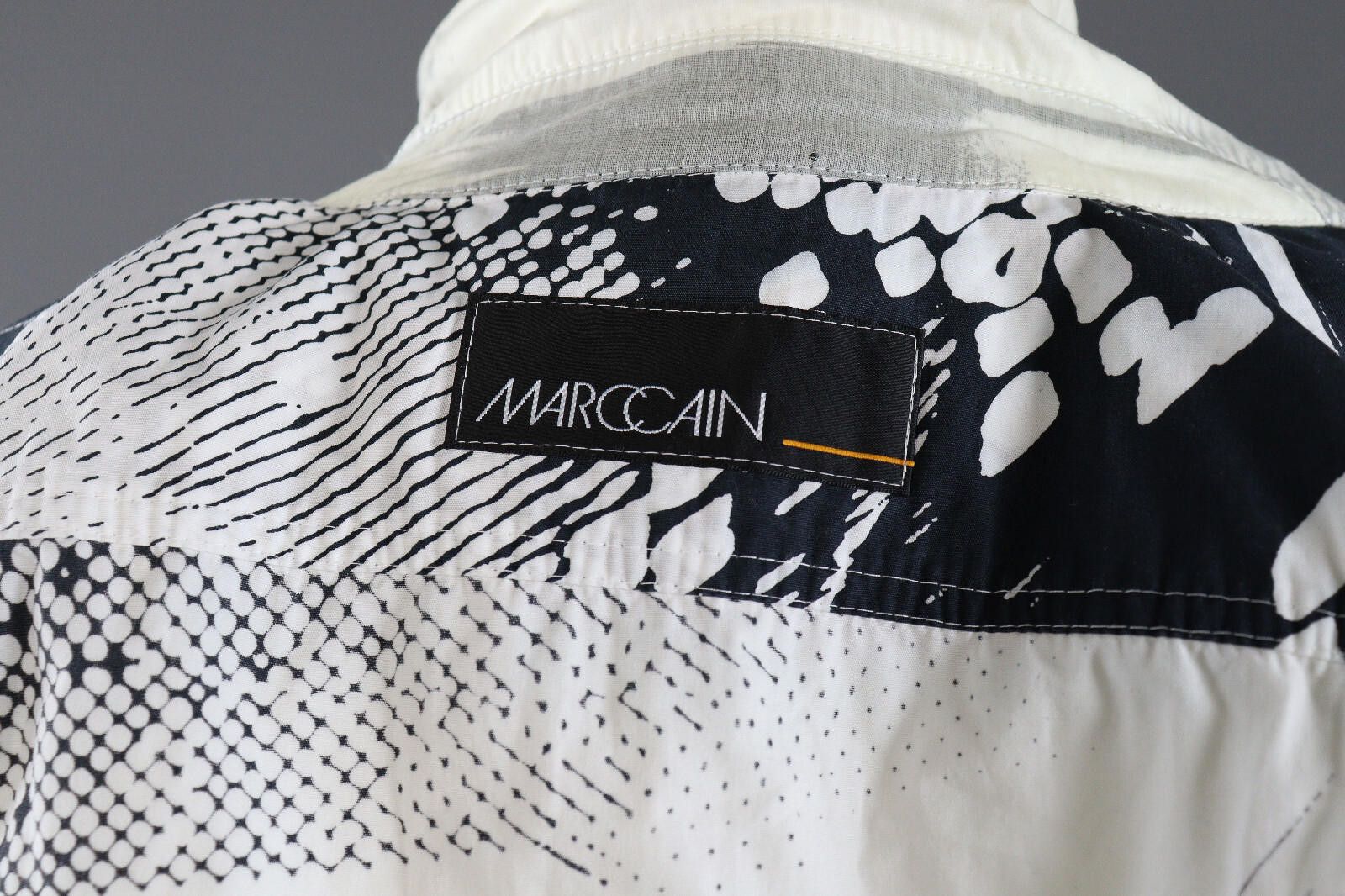 Designer Marc Cain Sleeveless Buttton Down Blouse Shirt Size 4 Size S / US 4 / IT 40 - 8 Thumbnail