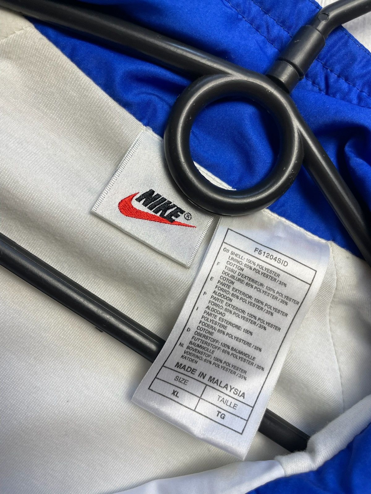 Vintage Vintage Nike International track jacket size XL rare logo Size US XL / EU 56 / 4 - 4 Thumbnail