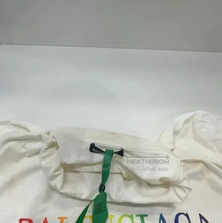 Balenciaga Balenciaga Colorful Logo Print Round Neck T-shirt. Size US S / EU 44-46 / 1 - 2 Thumbnail