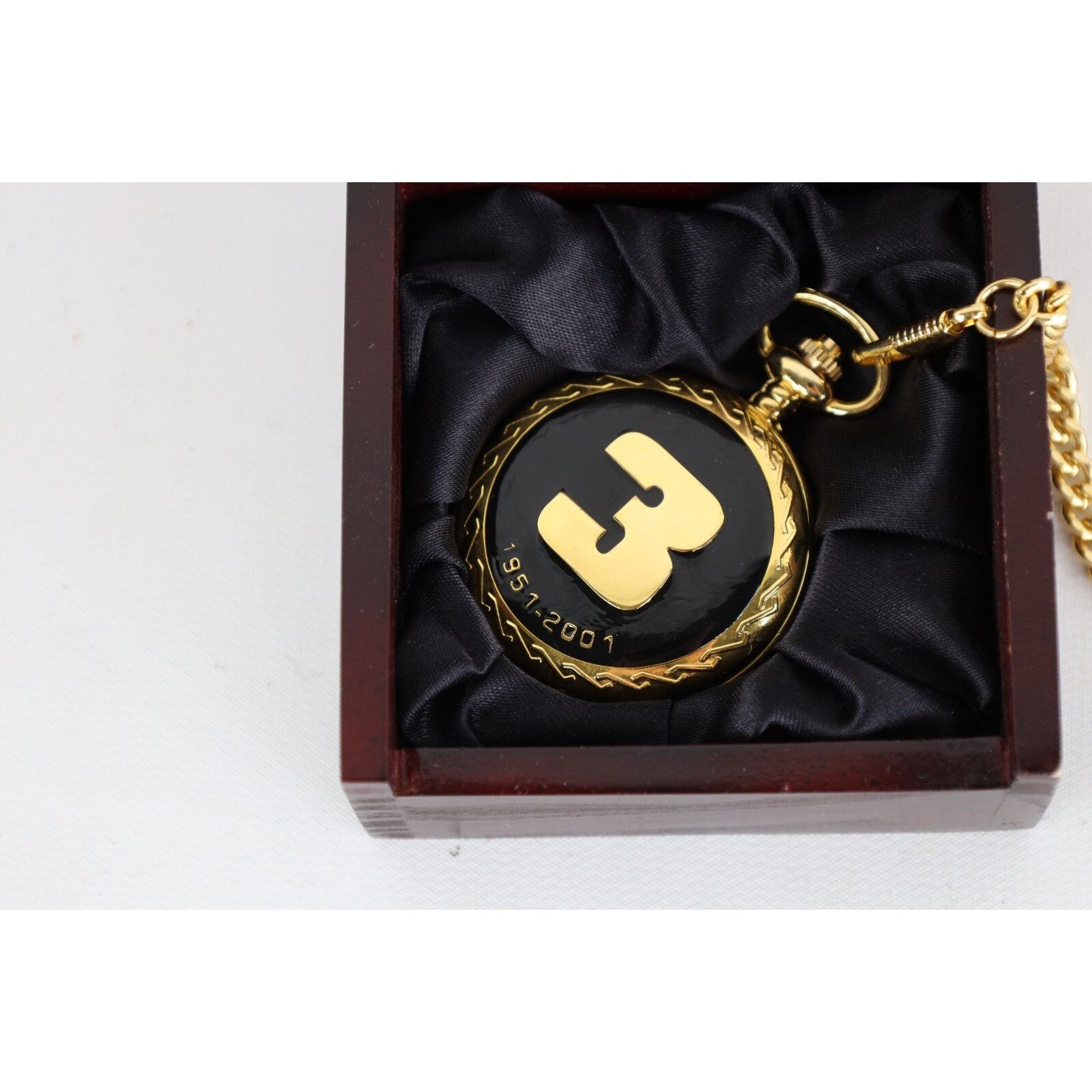 Vintage Vintage Y2K 2001 NASCAR Dale Earnhardt Racing Pocket Watch Size ONE SIZE - 2 Thumbnail