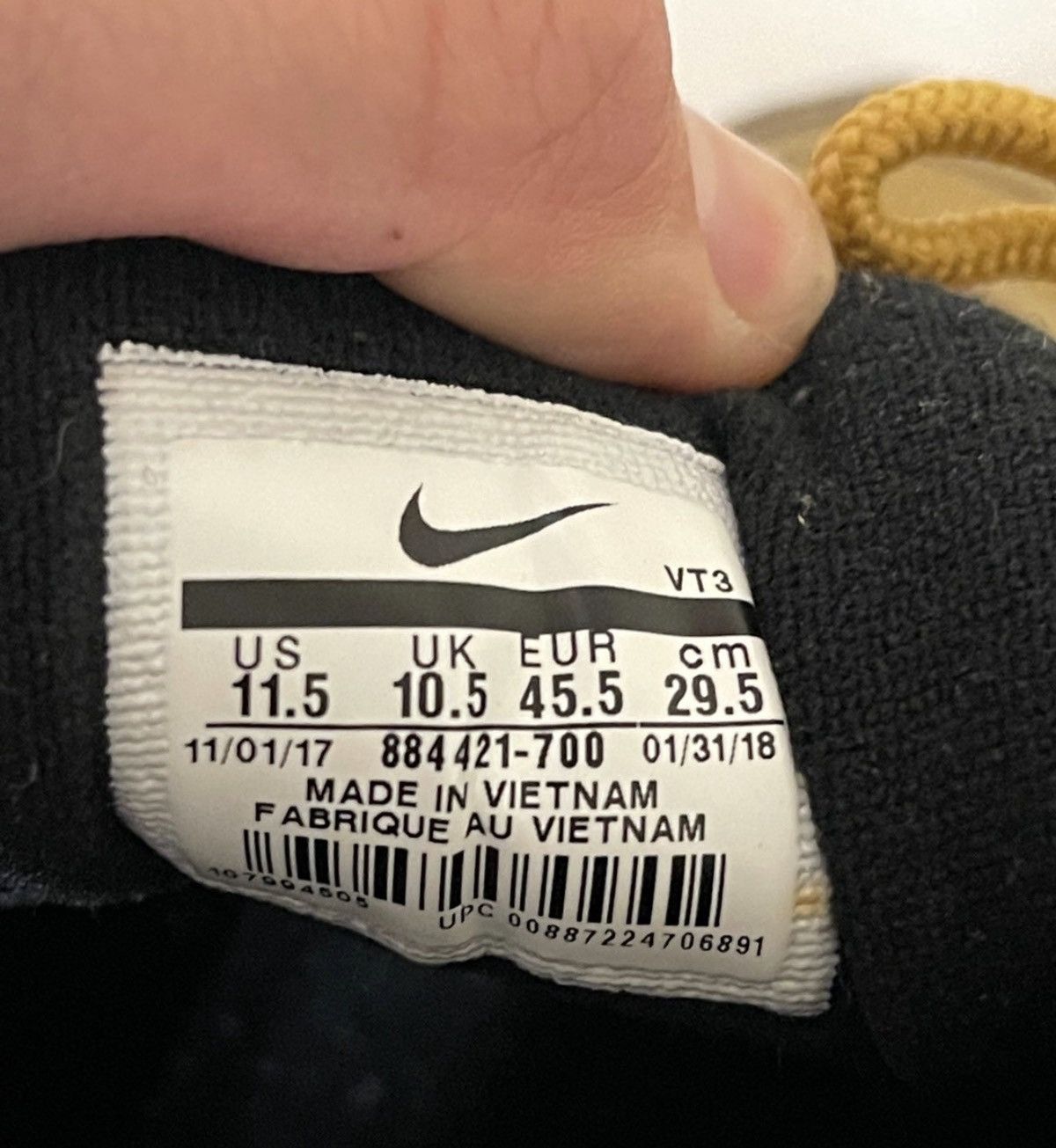 Nike Nike Air Max 97 Metallic Gold Size US 11.5 / EU 44-45 - 8 Thumbnail