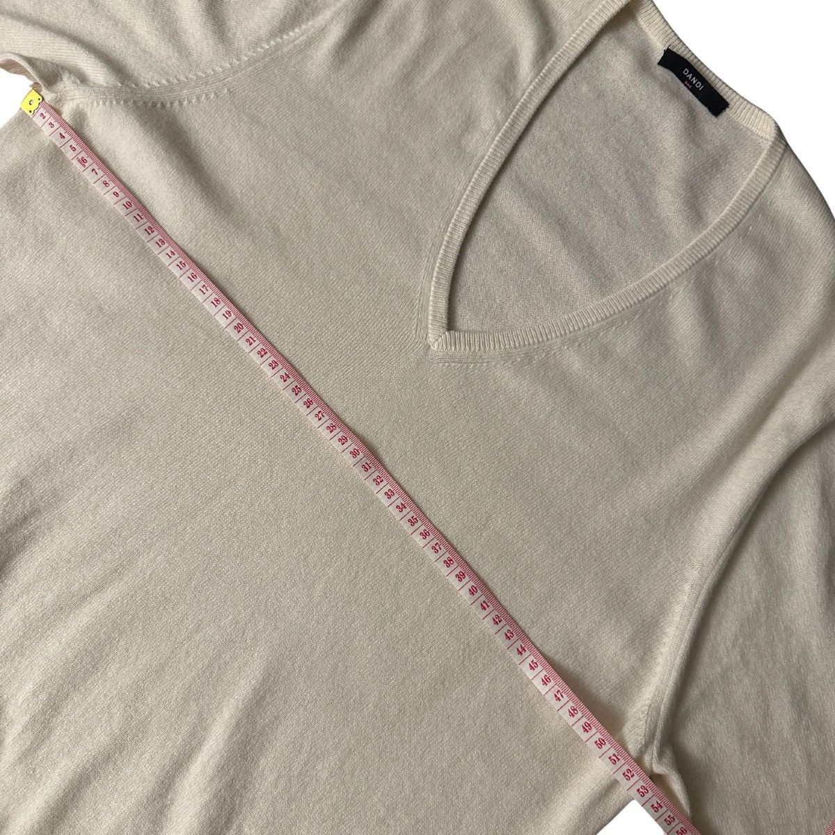 Other Men’s Cream V-Neck Sweater DANDI Size L Size US L / EU 52-54 / 3 - 7 Thumbnail