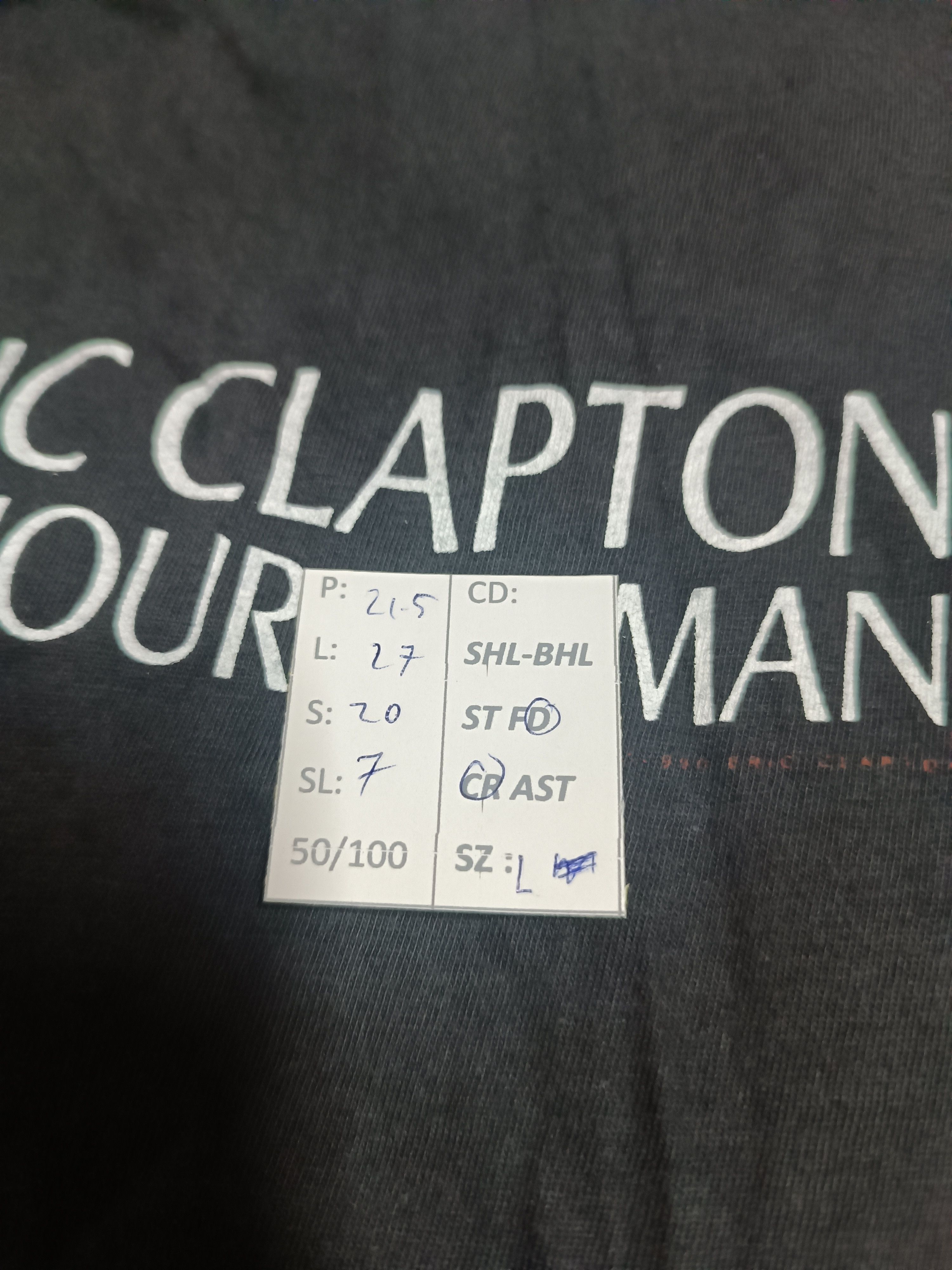 Band Tees VINTAGE 90'S ERIC CLAPTON JOURNEYMAN TOUR pink floyd hendrix Size US L / EU 52-54 / 3 - 17 Thumbnail
