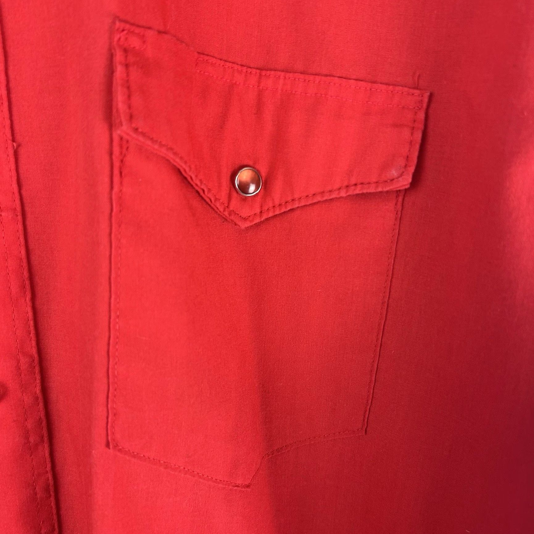 Wrangler VINTAGE Wrangler Shirt Men's 18 X 36 Red Cowboy Cut X Long Tails Snaps Western USA Made Shirt Size US XXL / EU 58 / 5 - 4 Thumbnail