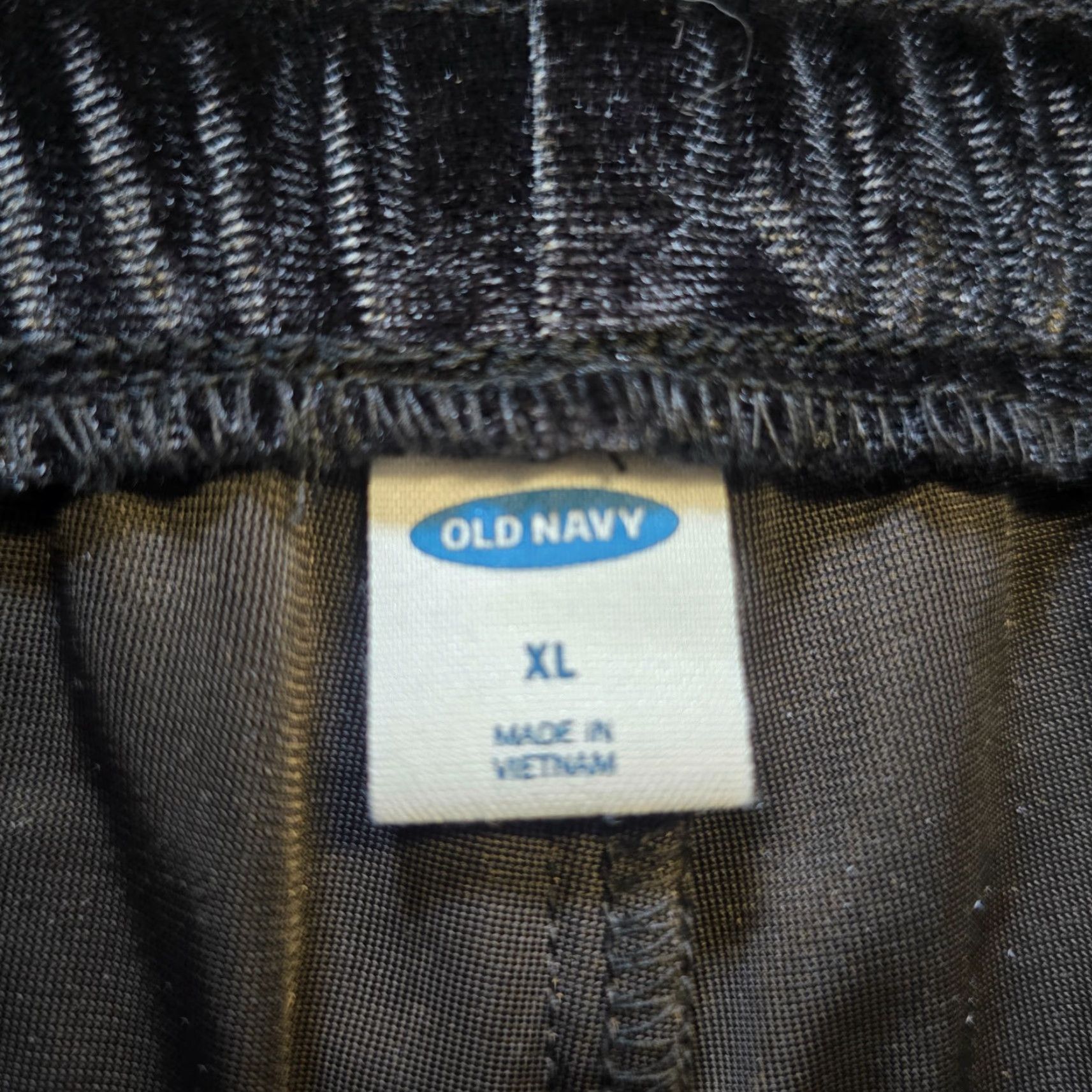 Old Navy Old Navy Pants Womens XL Black Velour Wide-Leg Cropped Pull On Holiday Casual Size 40" / US 18 - 4 Thumbnail