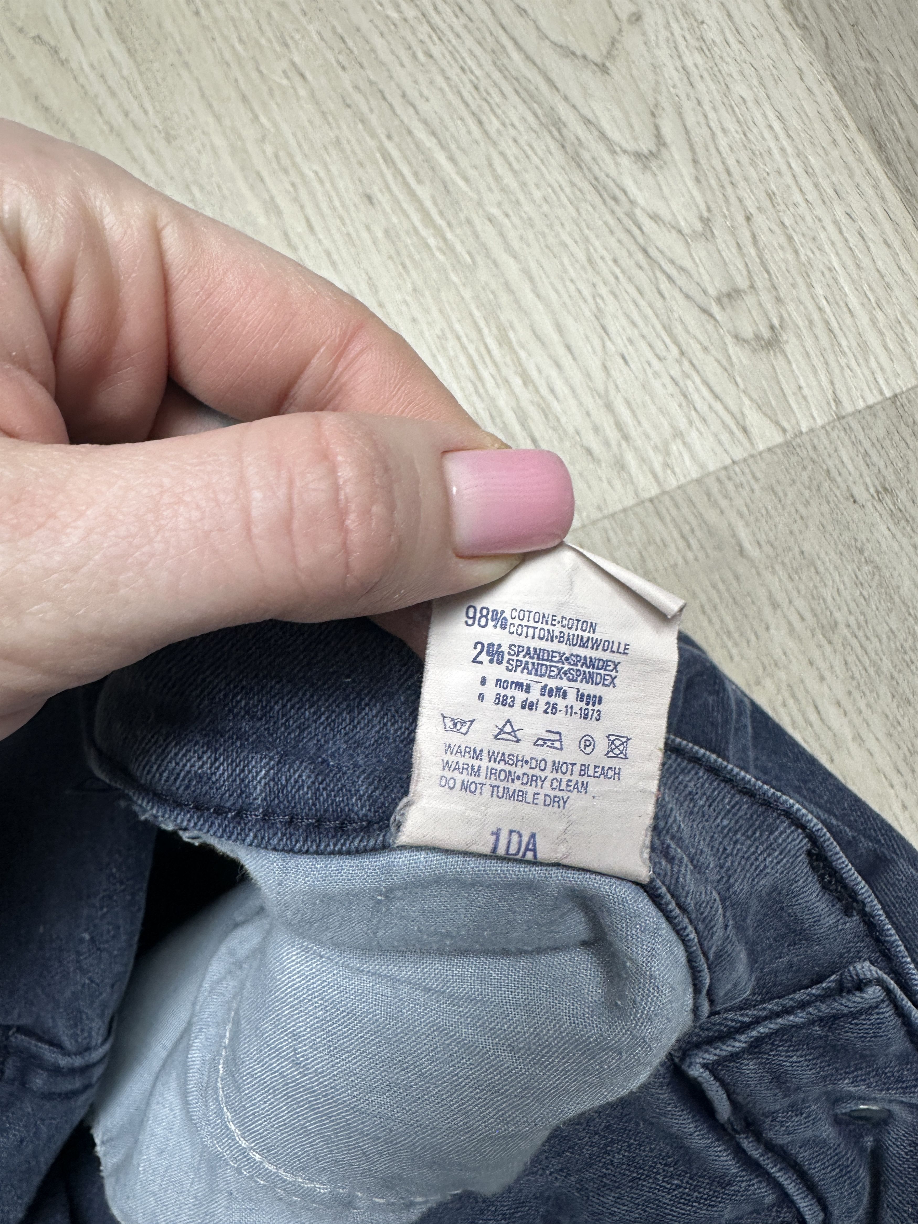 Versace Jeans Couture Versace Jeans Couture 90s Vintage Distressed Denim Pants Size US 31 - 12 Thumbnail