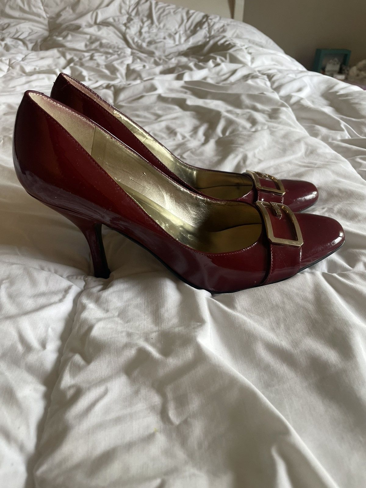 Guess Burgundy Guess heels Size US 8 / IT 38 - 1 Thumbnail