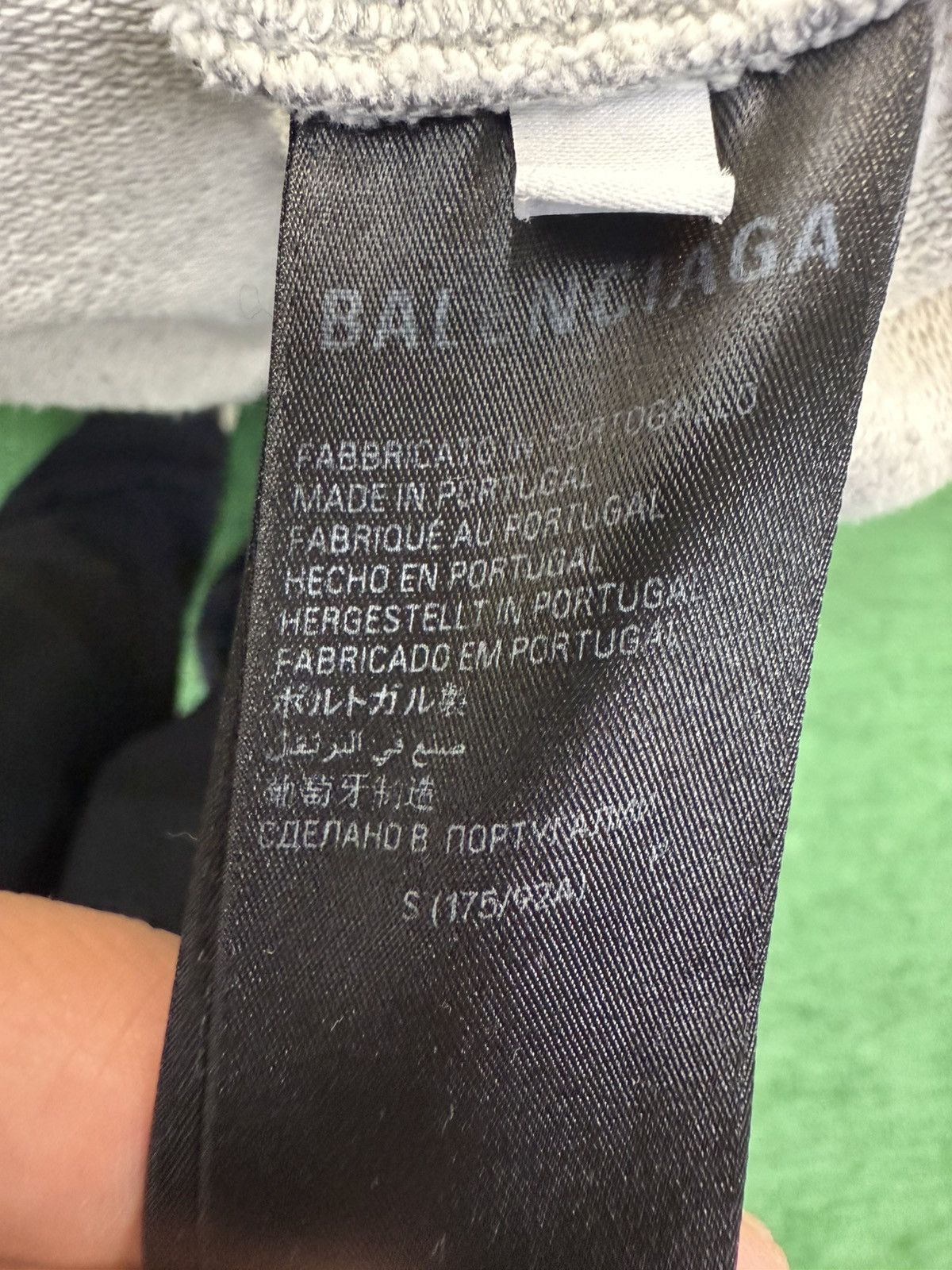 Balenciaga Balenciaga Scribbled Hoodie Size US S / EU 44-46 / 1 - 7 Thumbnail