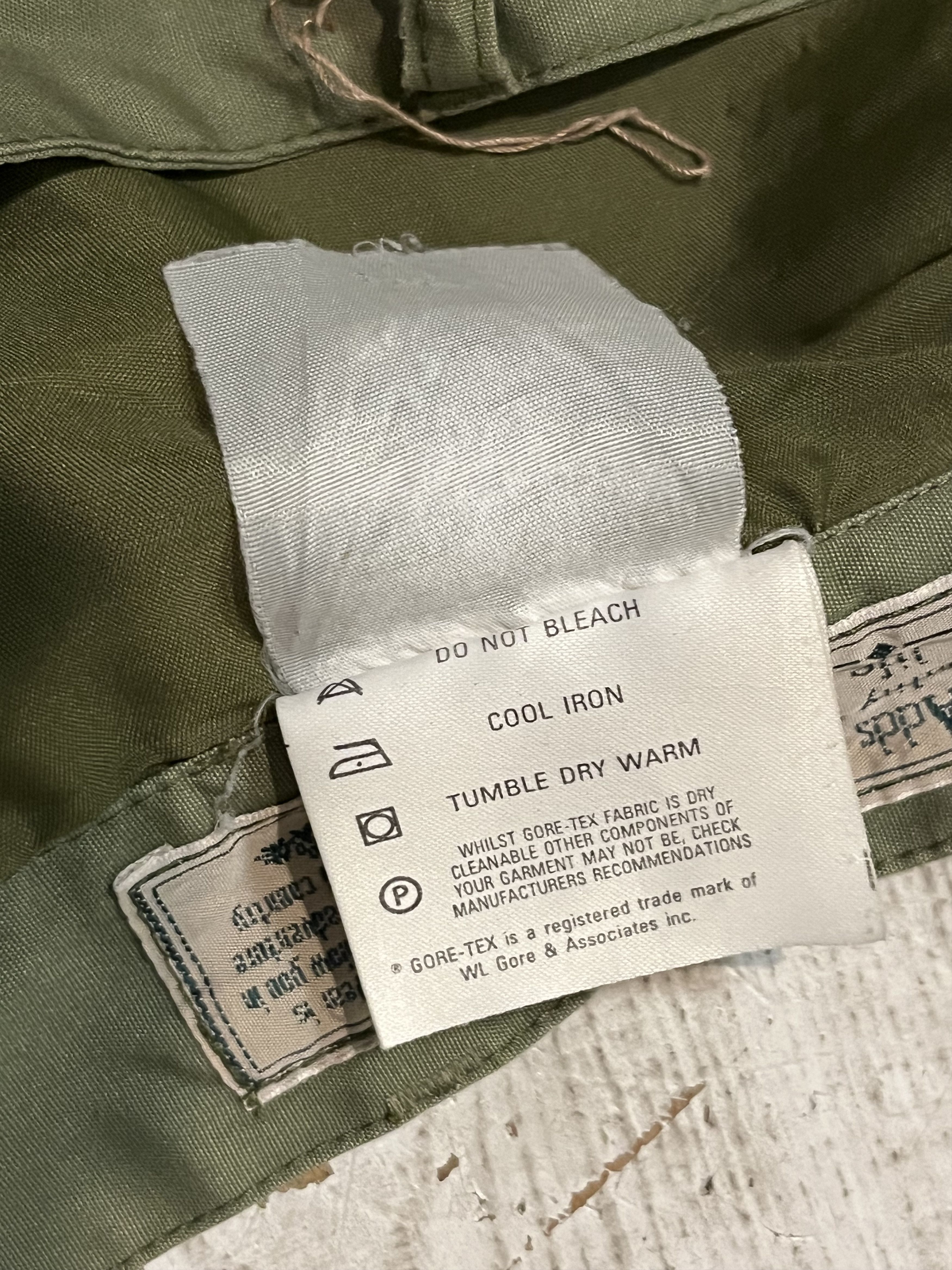 90s Fjallraven Multipocket Forest Gore-Tex Winter Pants