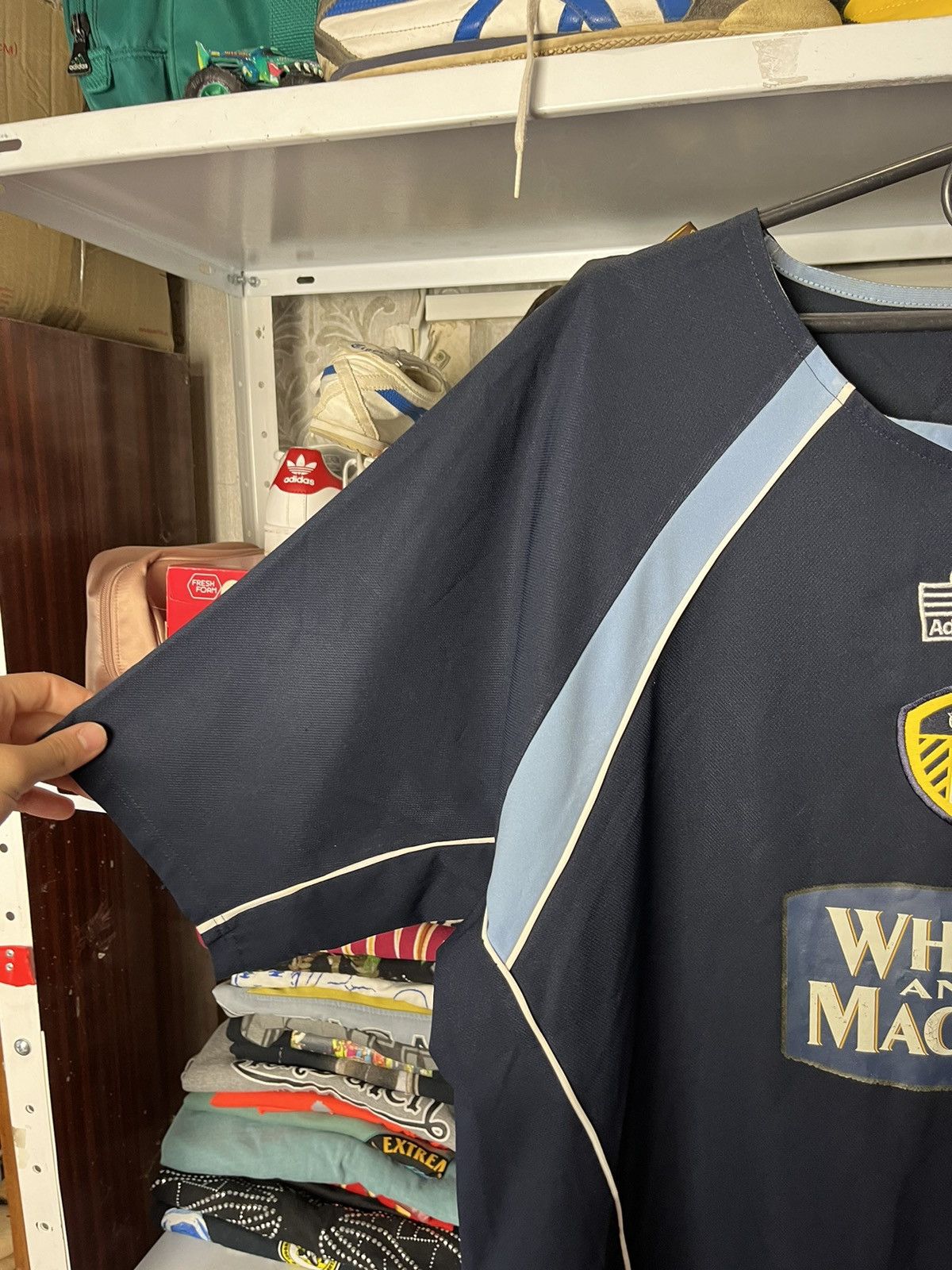 Vintage LEEDS UNITED 2005 AWAY FOOTBALL SHIRT SOCCER JERSEY ADMIRAL Size US XL / EU 56 / 4 - 7 Thumbnail