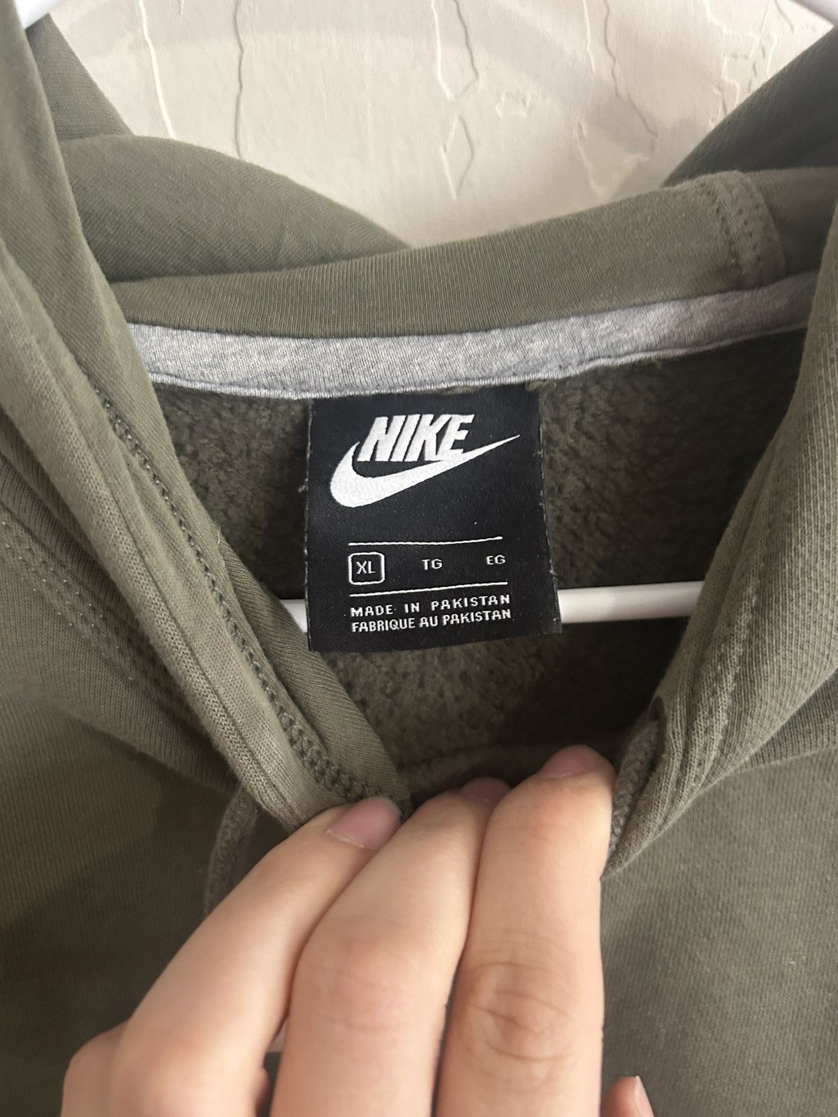 Nike Olive Nike Hoodie Size XL Size US XL / EU 56 / 4 - 2 Thumbnail