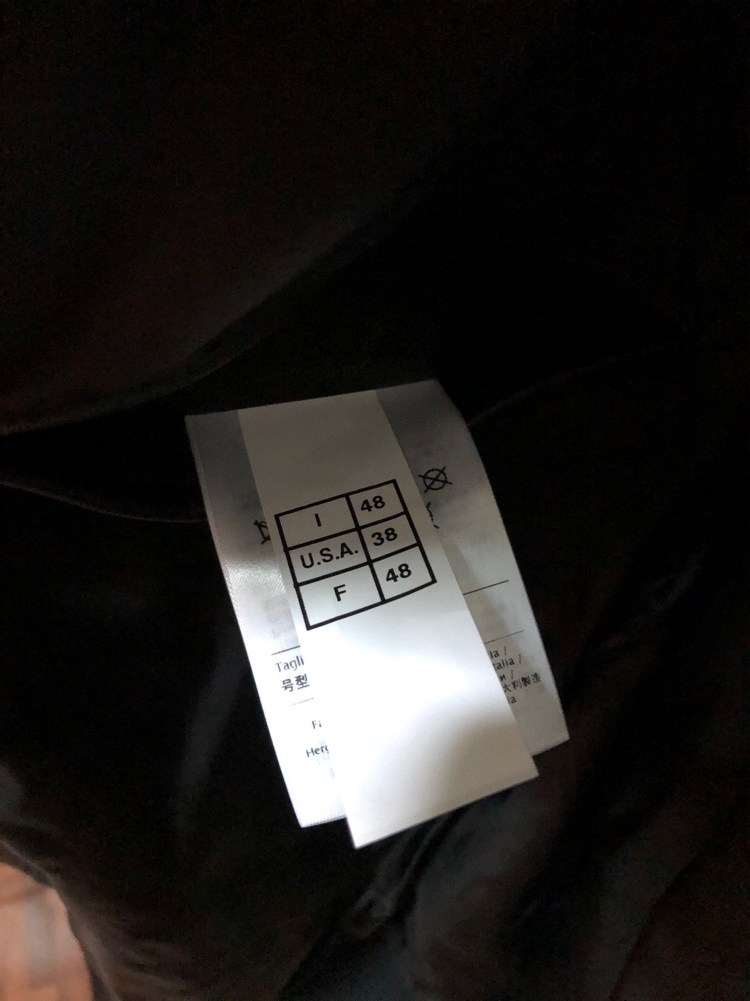 Valentino [🔥🔥Grail🔥🔥] Valentino Logo Leather Bomber Jacket Size US M / EU 48-50 / 2 - 9 Thumbnail
