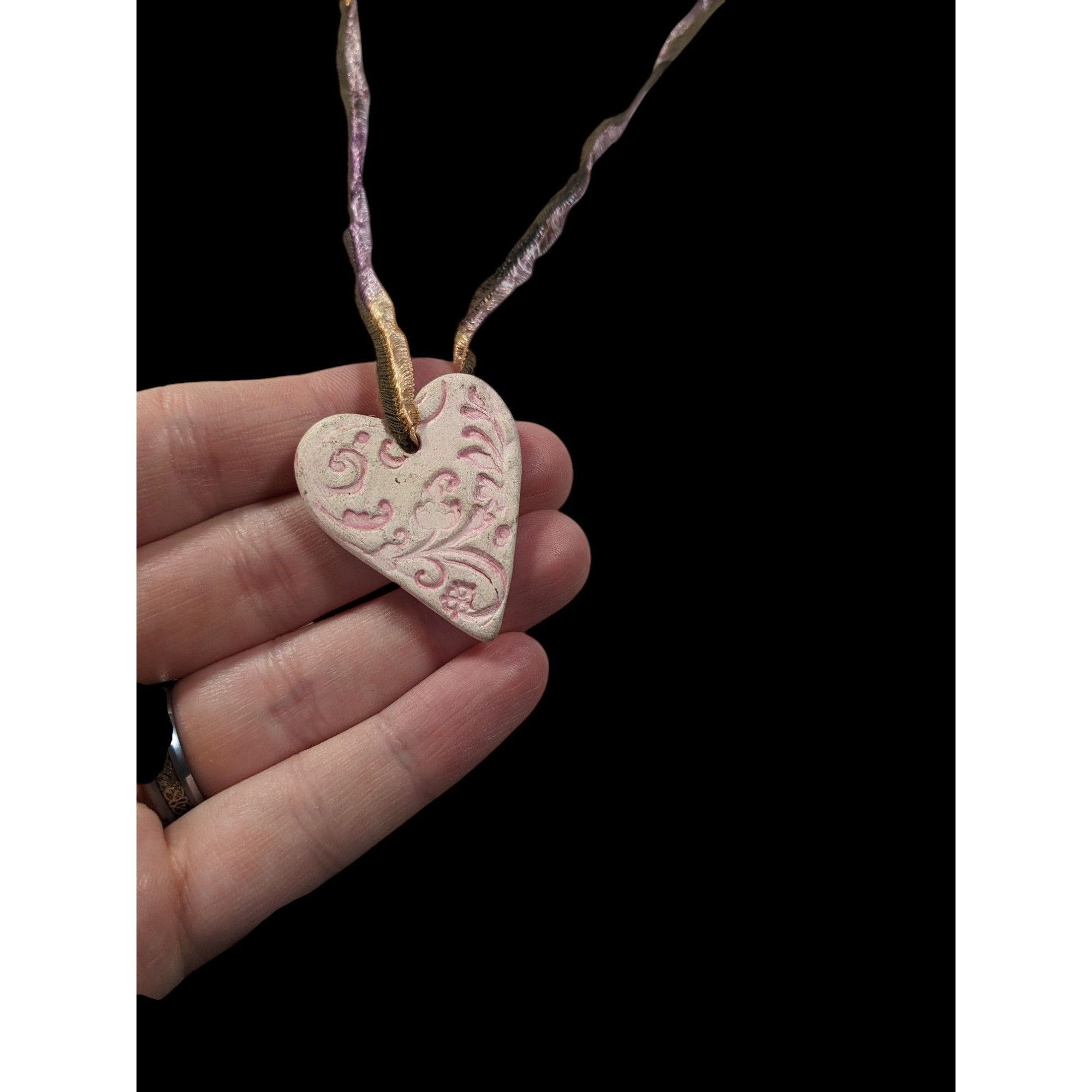 Other Handmade Coquette Victorian Themed Pink Heart Necklace Size ONE SIZE - 6 Thumbnail