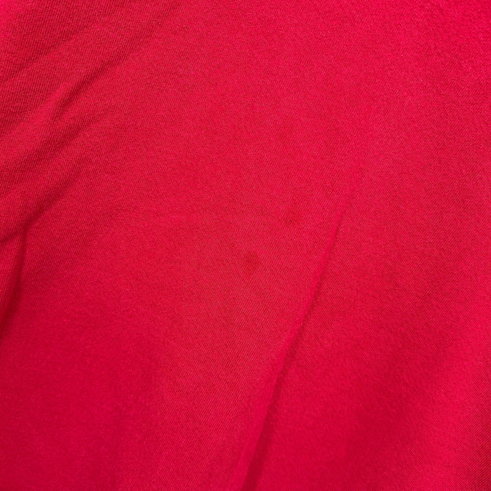 Nike Vtg 90s nike red burgundy tonal swoosh crewneck sweatshirt Size US L / EU 52-54 / 3 - 3 Thumbnail