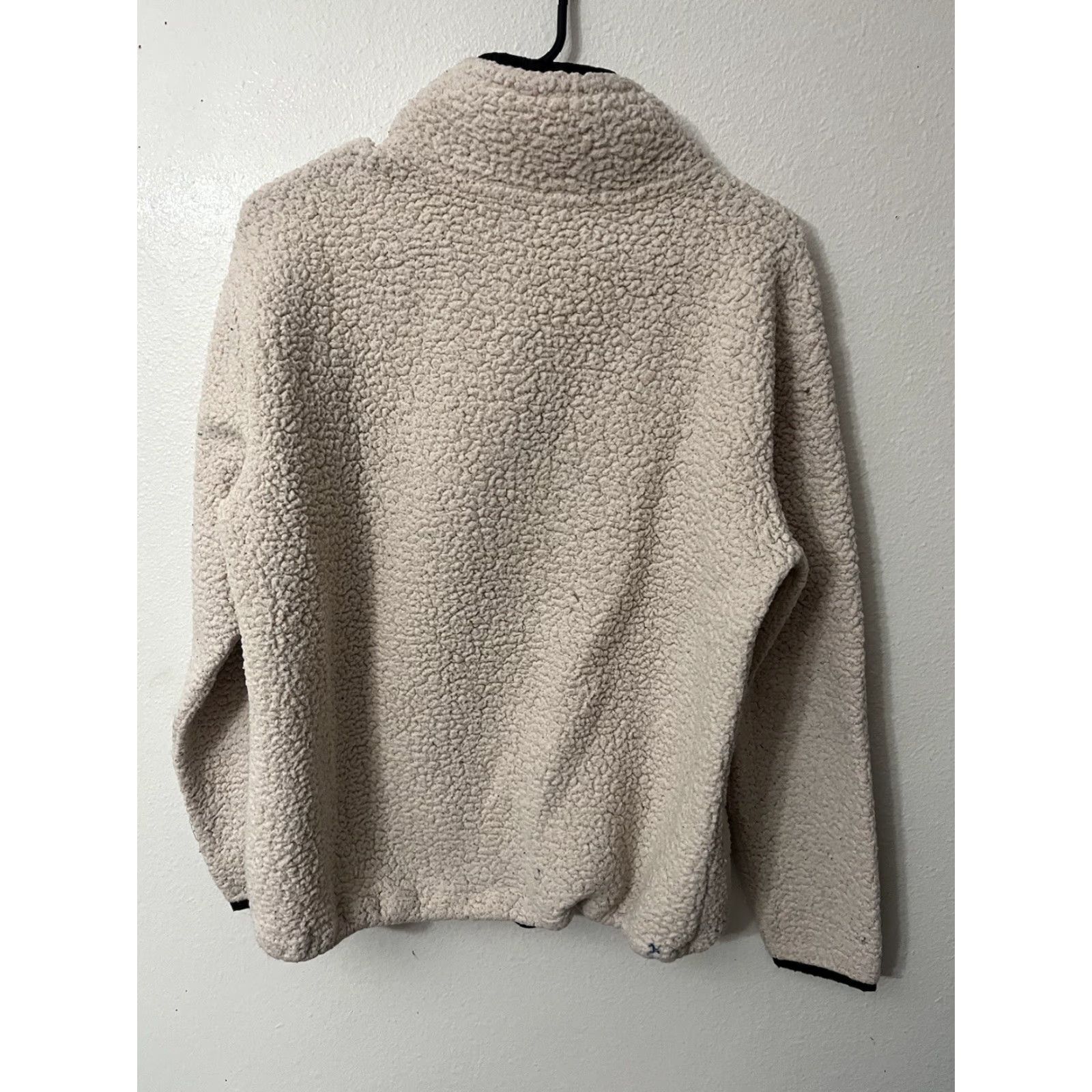 Victoria's Secret VICTORIA’S SECRET PINK Cream Sherpa 1/4 Zip Long Sleeve Pullover Sweater Sz S Size S / US 4 / IT 40 - 3 Thumbnail