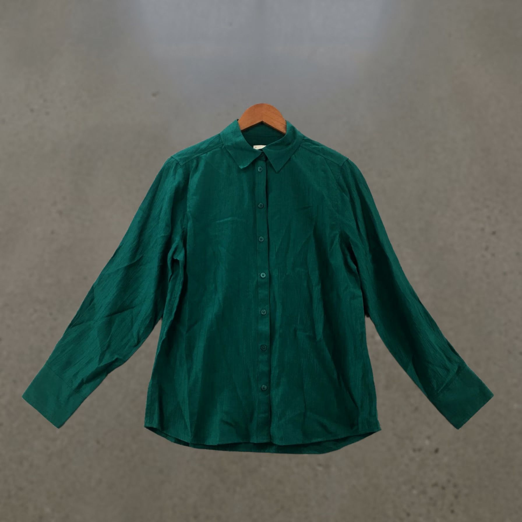 Vintage A New Day Button Up Shirt Womens Small Green Long Sleeve Collared Front Pocket Shirt Size S / US 4 / IT 40 - 1 Thumbnail