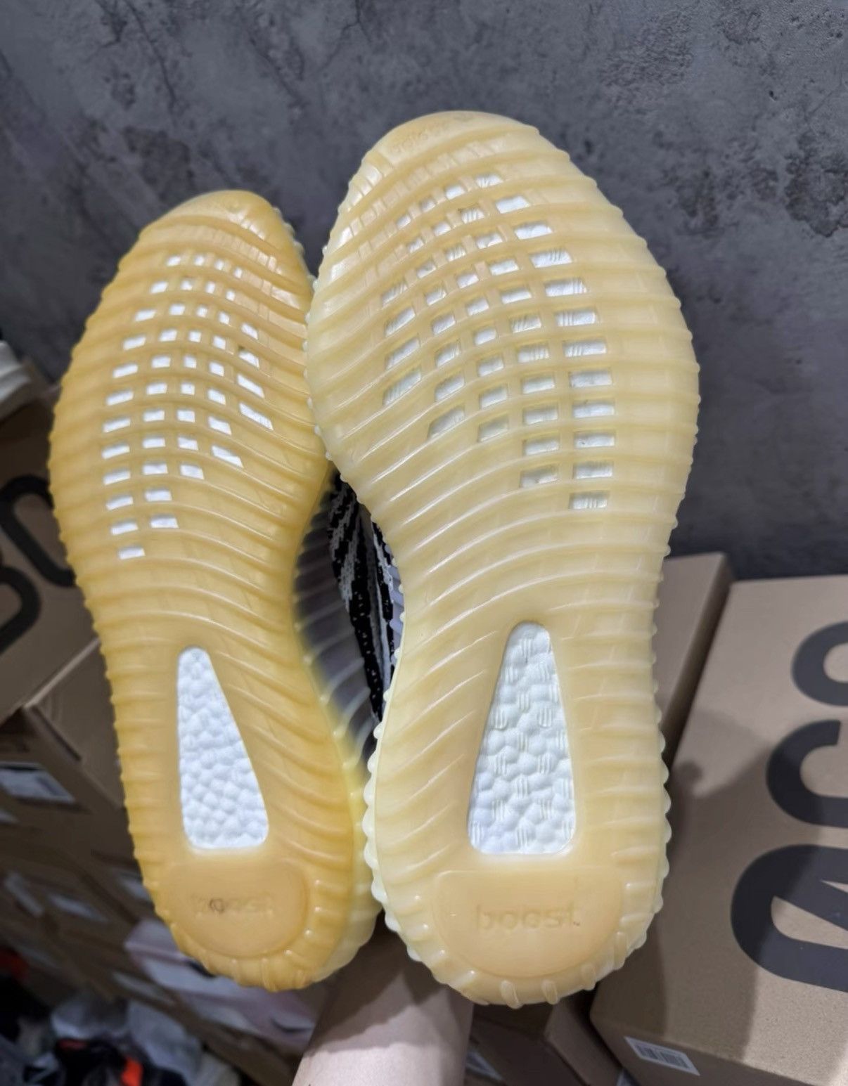 Adidas Adidas Yeezy 350 Zebra, 2018 Release K37 Size US 8.5 / EU 41-42 - 5 Thumbnail