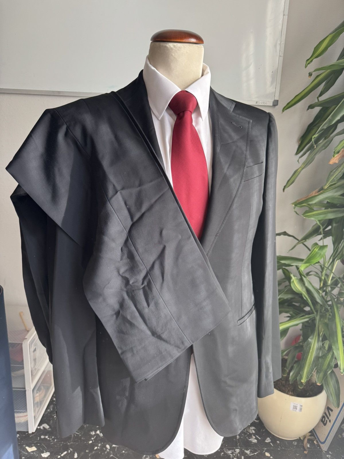 Armani Collezioni Armani collezioni black suit 46 Size 46R - 4 Thumbnail