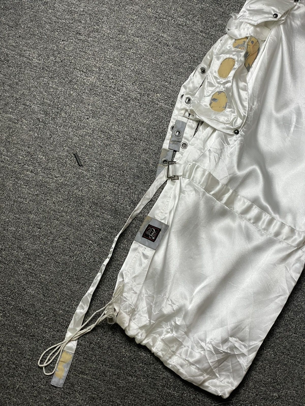 Japanese Brand 🔥 Ermosa by Juvenile Delinquent Satin Cargo Pants 🔥 (142) Size US 34 / EU 50 - 2 Thumbnail