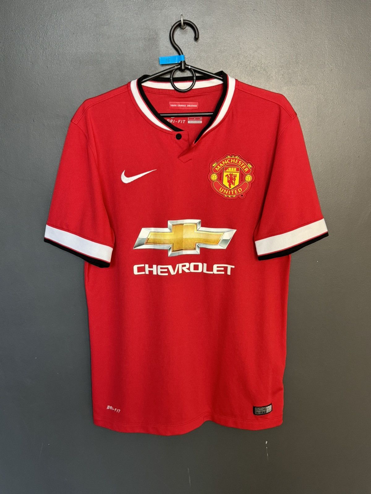 Nike Manchester United 14/15 Home Ander Herrera Football Jersey Size US S / EU 44-46 / 1 - 2 Thumbnail