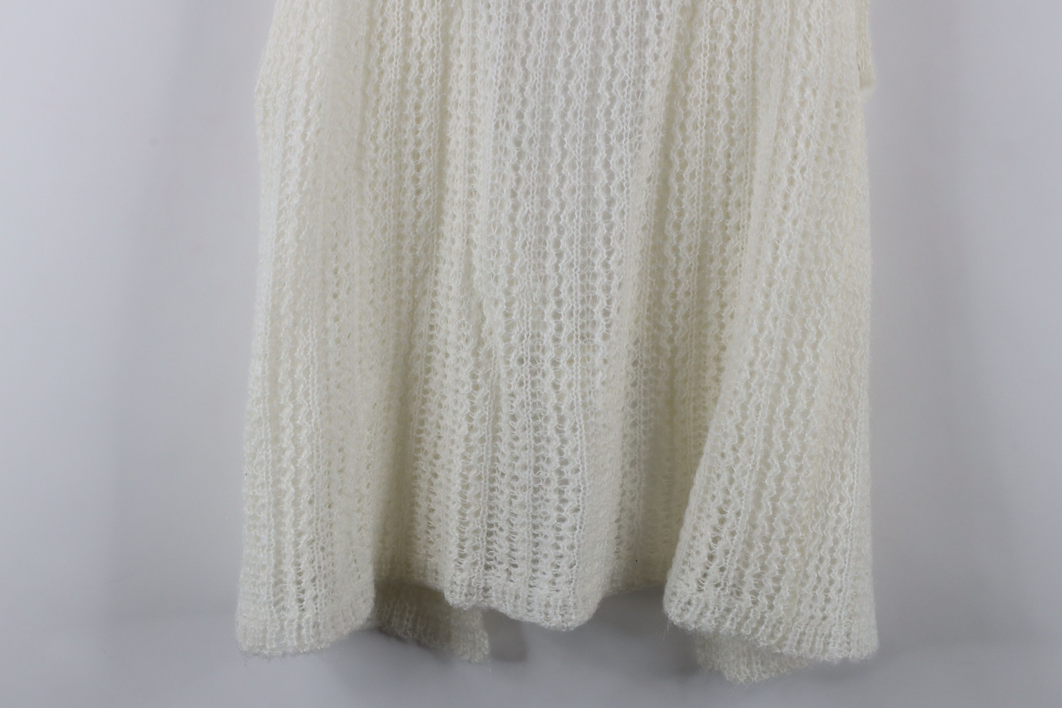 Vintage Vintage 70s Streetwear Tie Front Sweater Vest Cream Japan Size L / US 10 / IT 46 - 10 Thumbnail