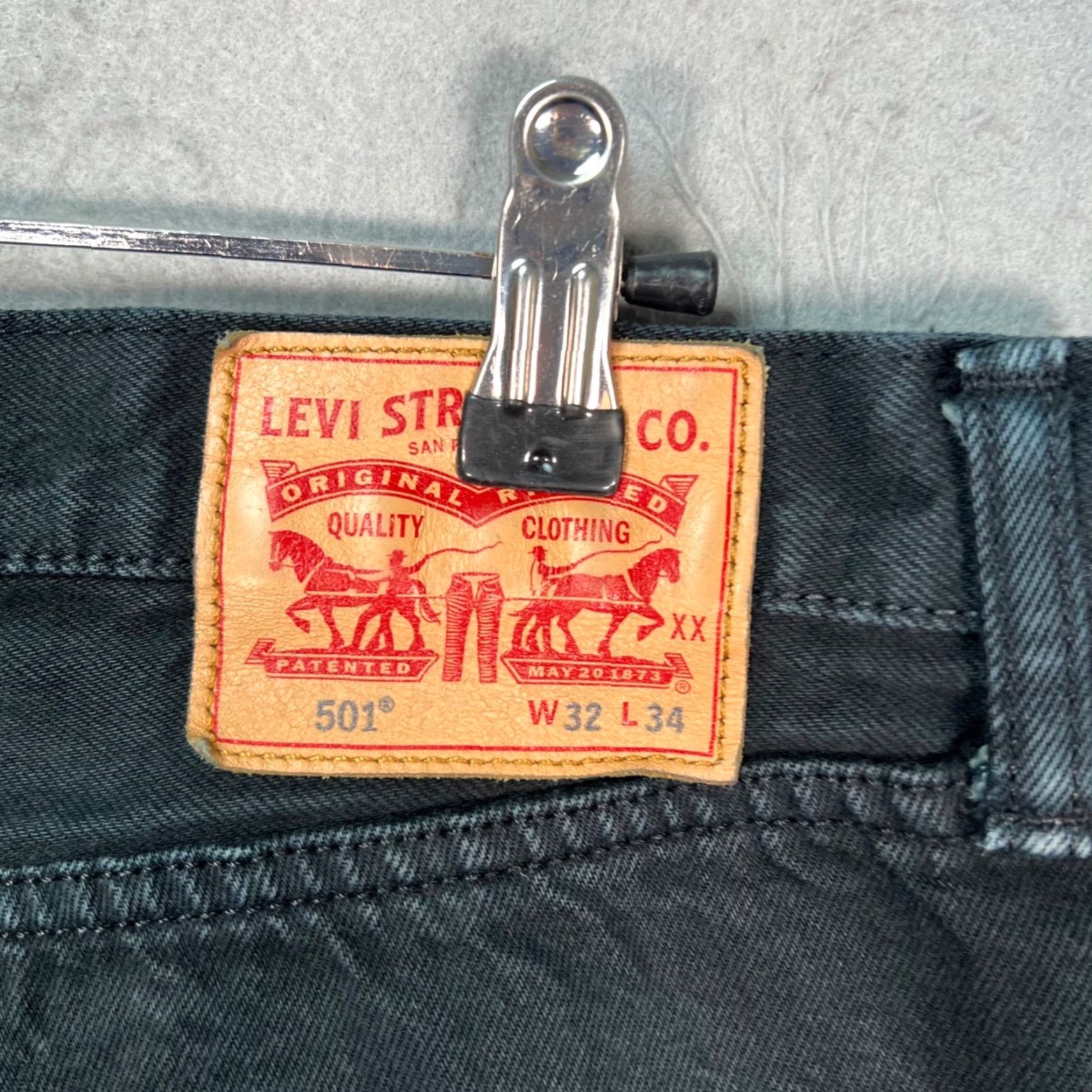Levi's Levis 501 Mens Jeans 32x32 Original Fit Black Cotton Denim Levi's 501 Series Straight 5-Pocket Button Closure Vintage: No Mens Size US 32 / EU 48 - 3 Thumbnail
