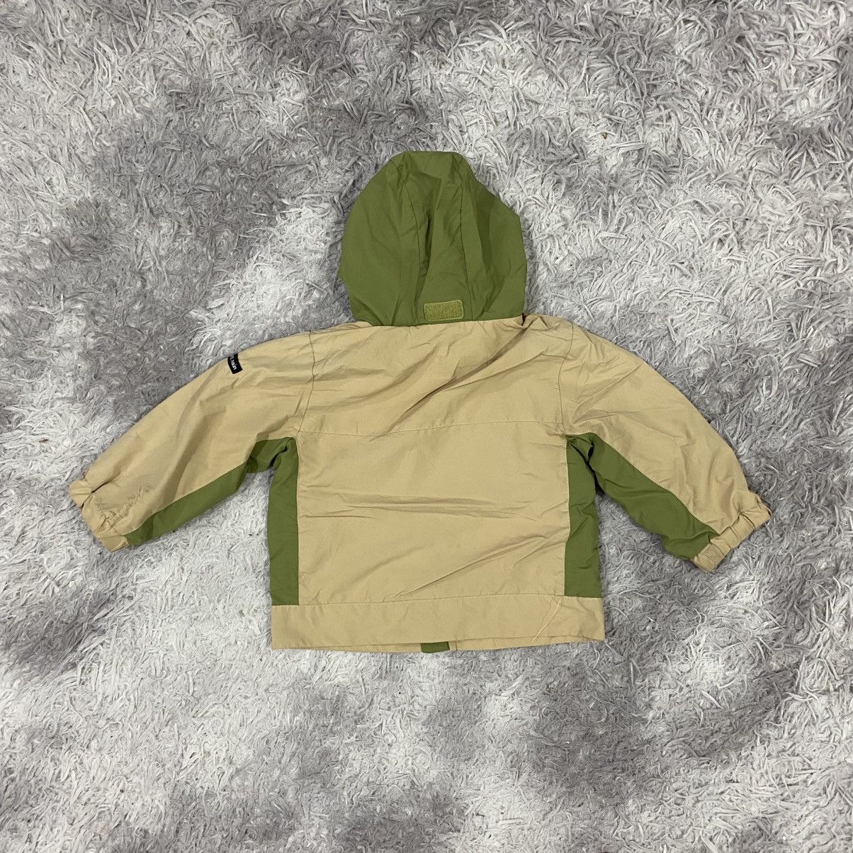Uniqlo Uniqlo windbreaker for kids Size US XS / EU 42 / 0 - 2 Thumbnail