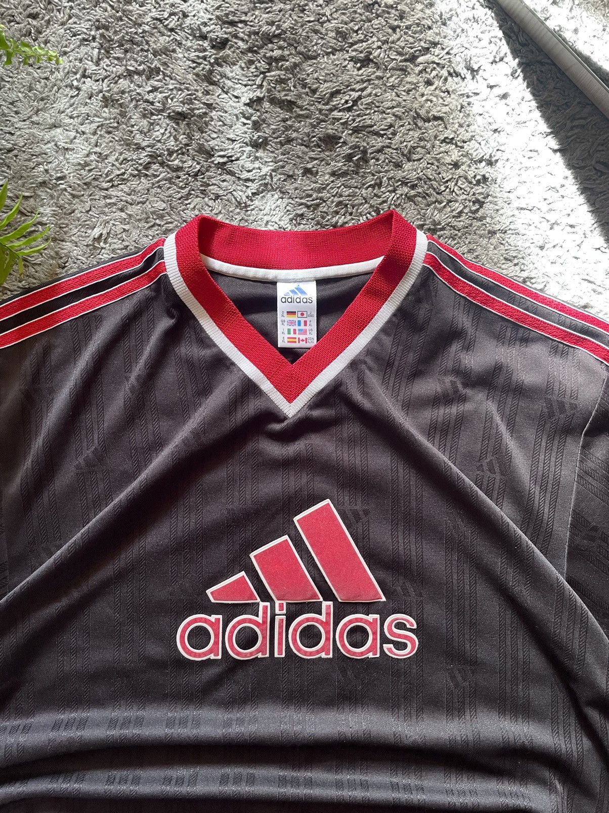 Adidas × Vintage 90s Adidas Vintage T-Shirt Jersey Streetwear Big Logo Rare Size US XL / EU 56 / 4 - 6 Thumbnail