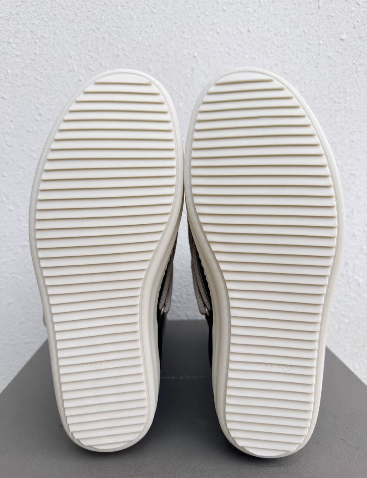 Rick Owens Rick Owens High-Top Shearling Boots with Thick Laces Size US 8.5 / EU 41-42 - 7 Thumbnail