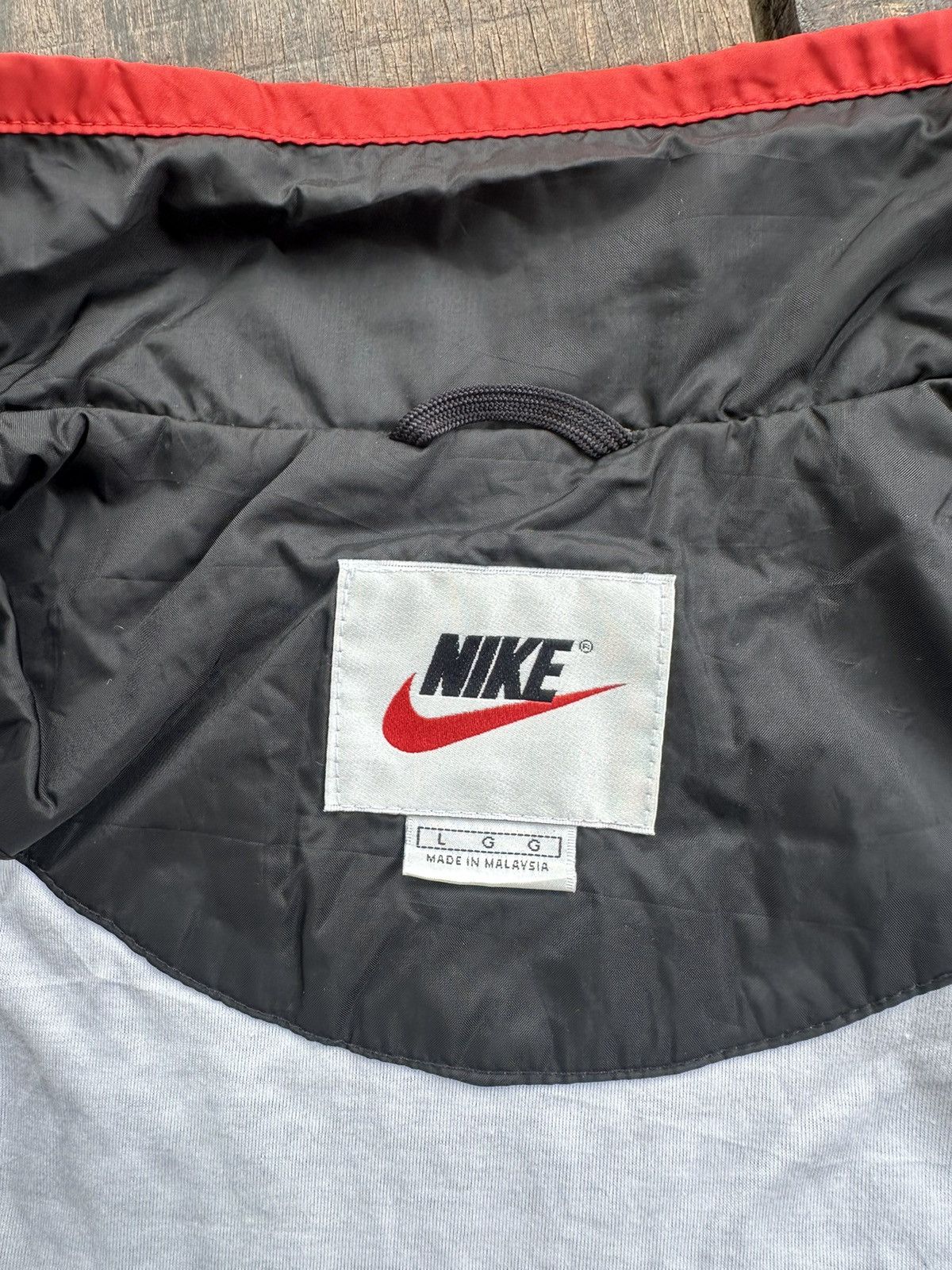 Nike Vintage nike windbreaker full zipper Size US XL / EU 56 / 4 - 8 Thumbnail