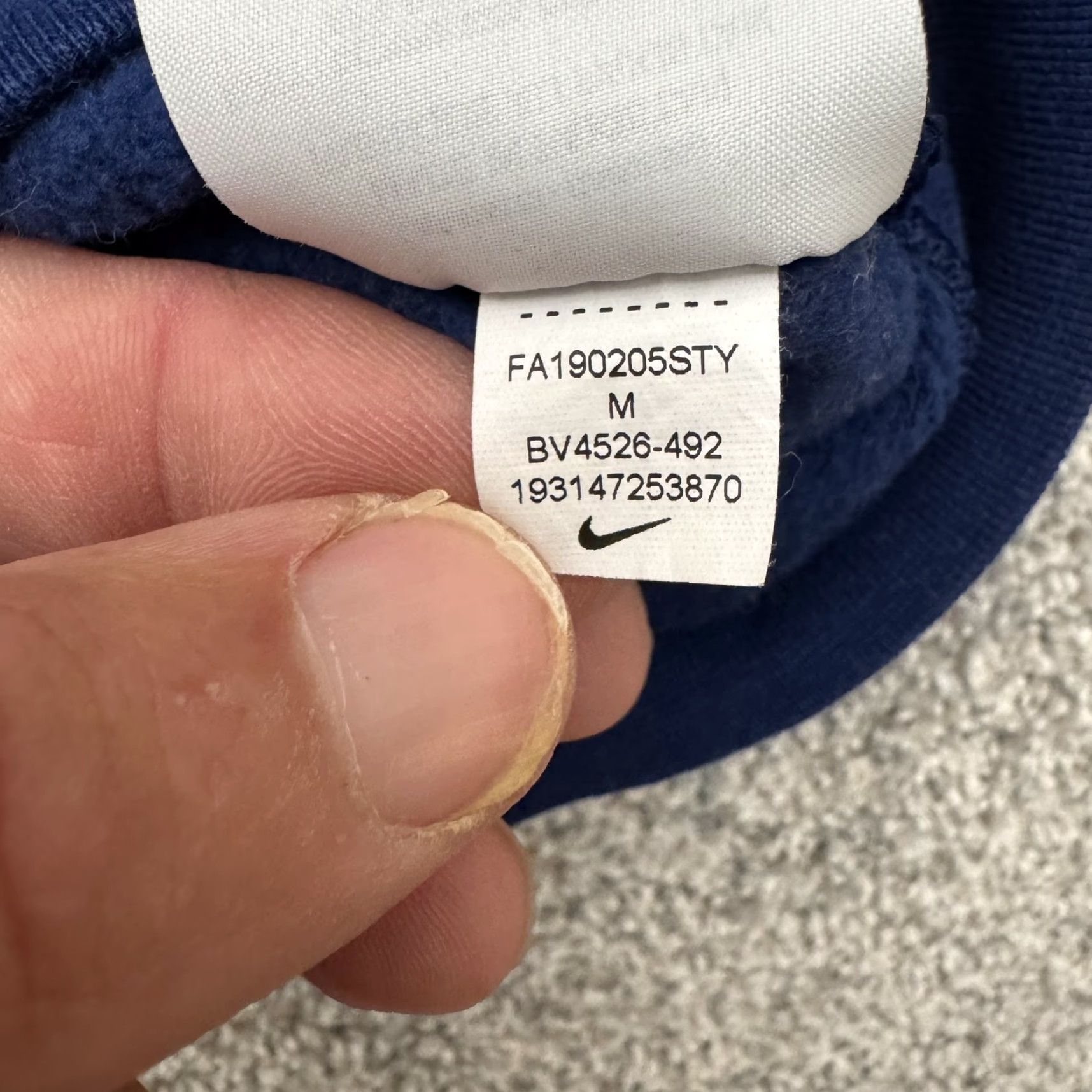 Nike Nike Hoodie Women Medium Blue Pullover Cropped Roomy Athleisure Kangaroo Pocket Size M / US 6-8 / IT 42-44 - 7 Thumbnail
