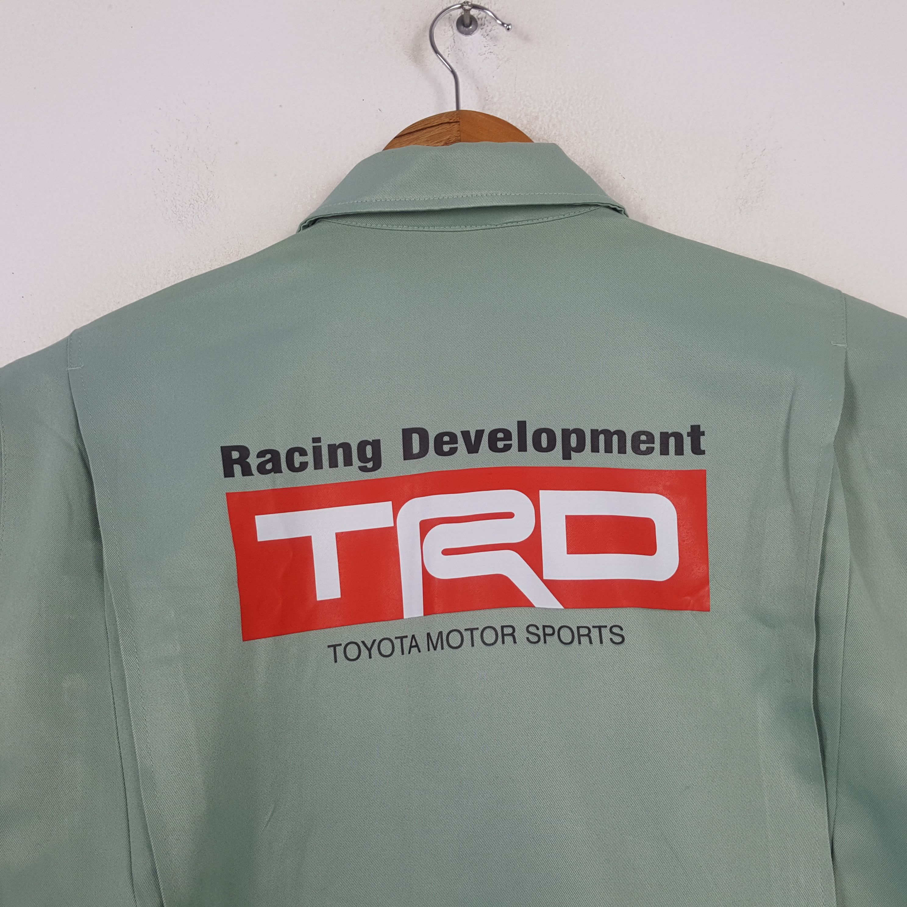 Vintage Vintage TRD TOYOTA Japan Racing Custom Jacket C295N24 Size US M / EU 48-50 / 2 - 2 Thumbnail