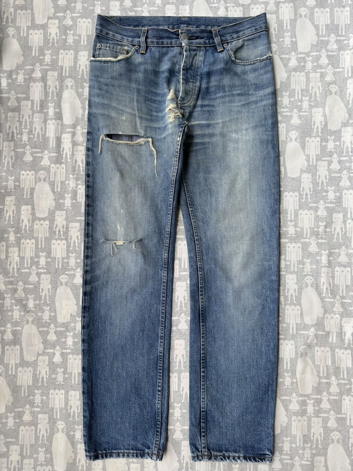 Helmut Lang Helmut Lang 2000 Thrashed Classic Cut Denim Jeans Size US 32 / EU 48 - 1 Thumbnail