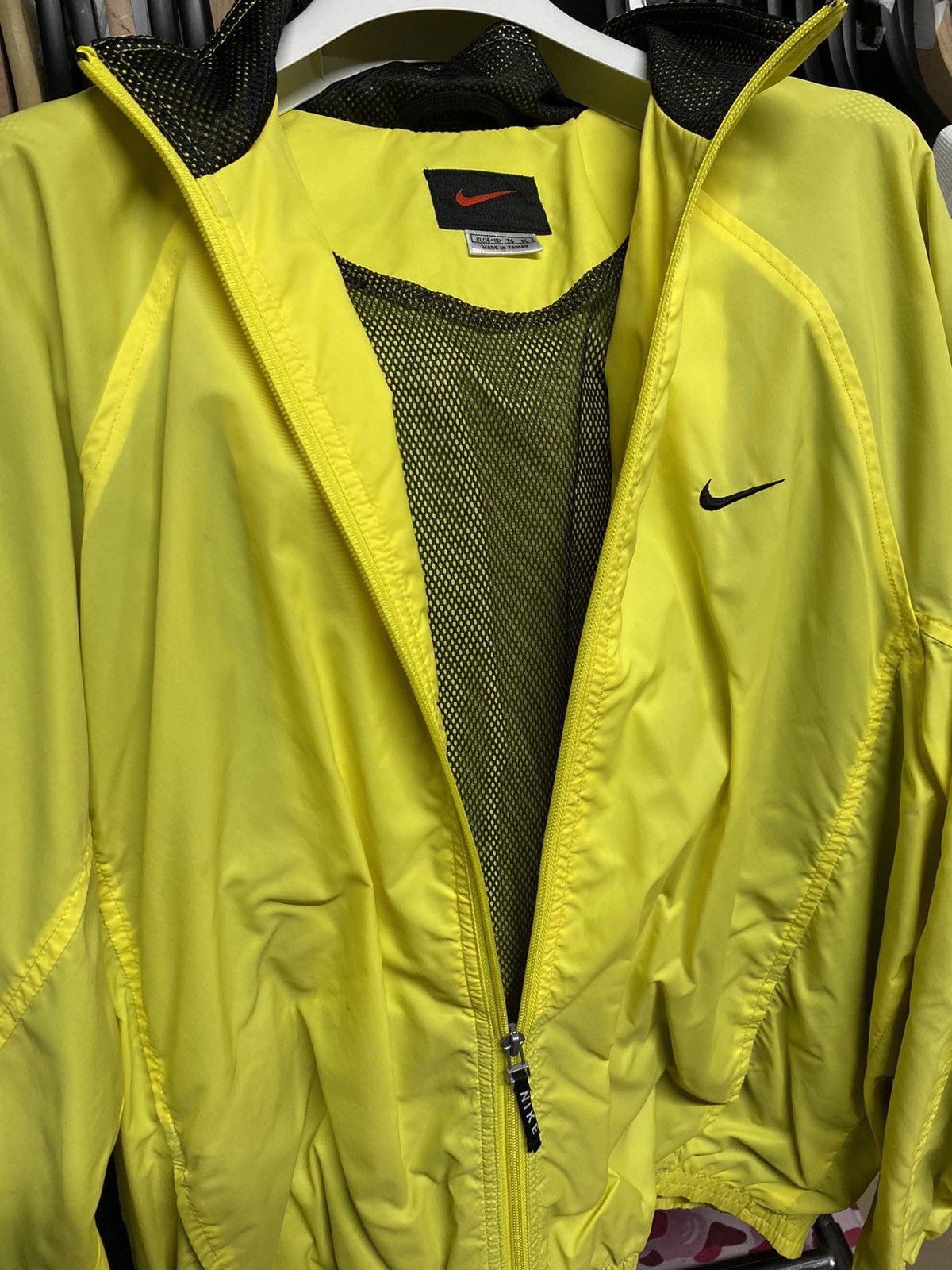 Vintage 90’s Vintage Nike Windbreaker FullZip Preowned XLarge Size US XL / EU 56 / 4 - 2 Thumbnail