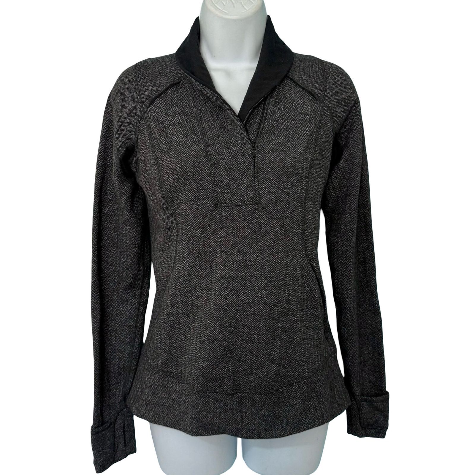 Lululemon Lululemon Think Fast Herringbone Black Gray Pullover Size 4 Size S / US 4 / IT 40 - 1 Thumbnail